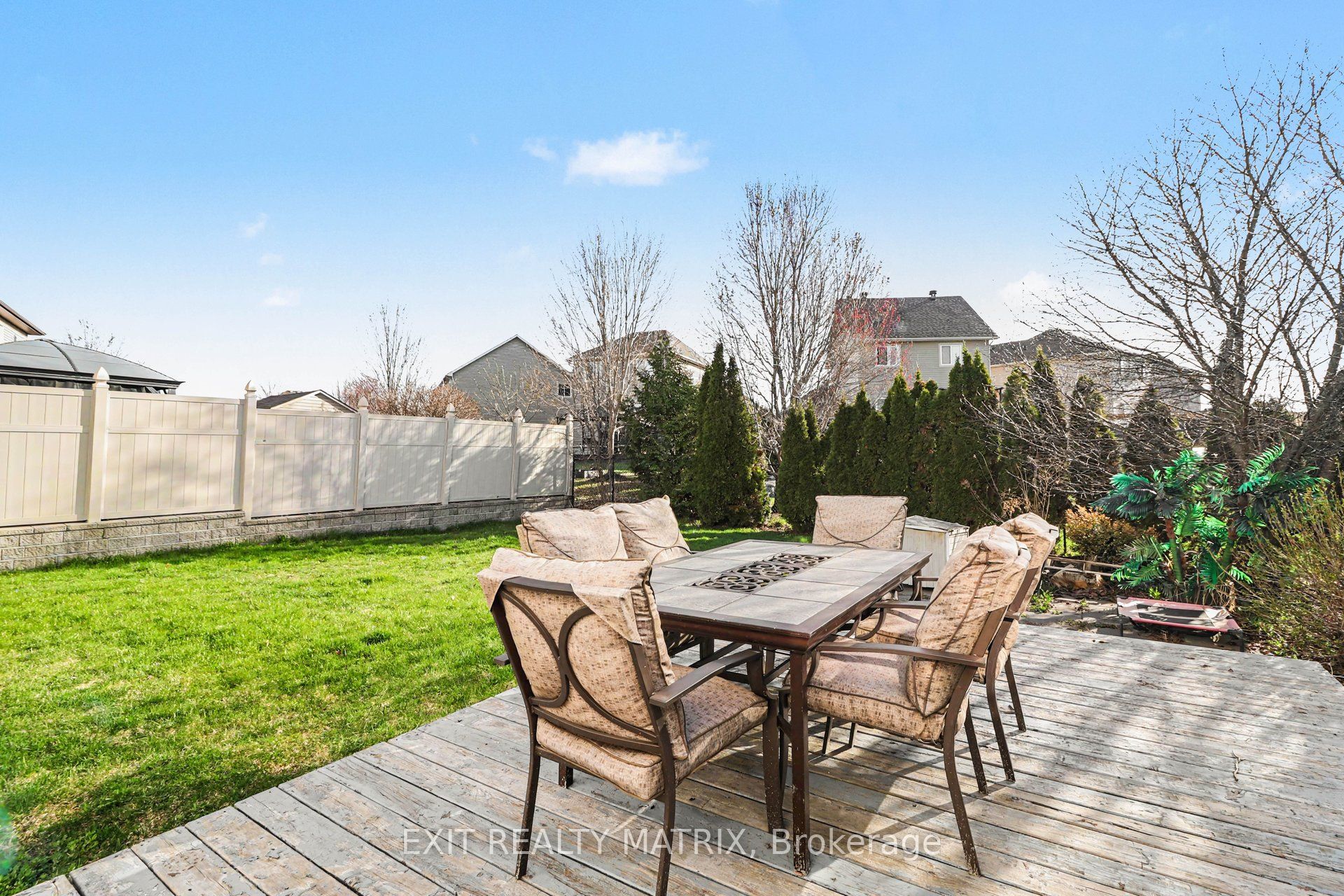 388 Quartz Avenue, Clarence-Rockland, ON K4K 0C7 photo 5