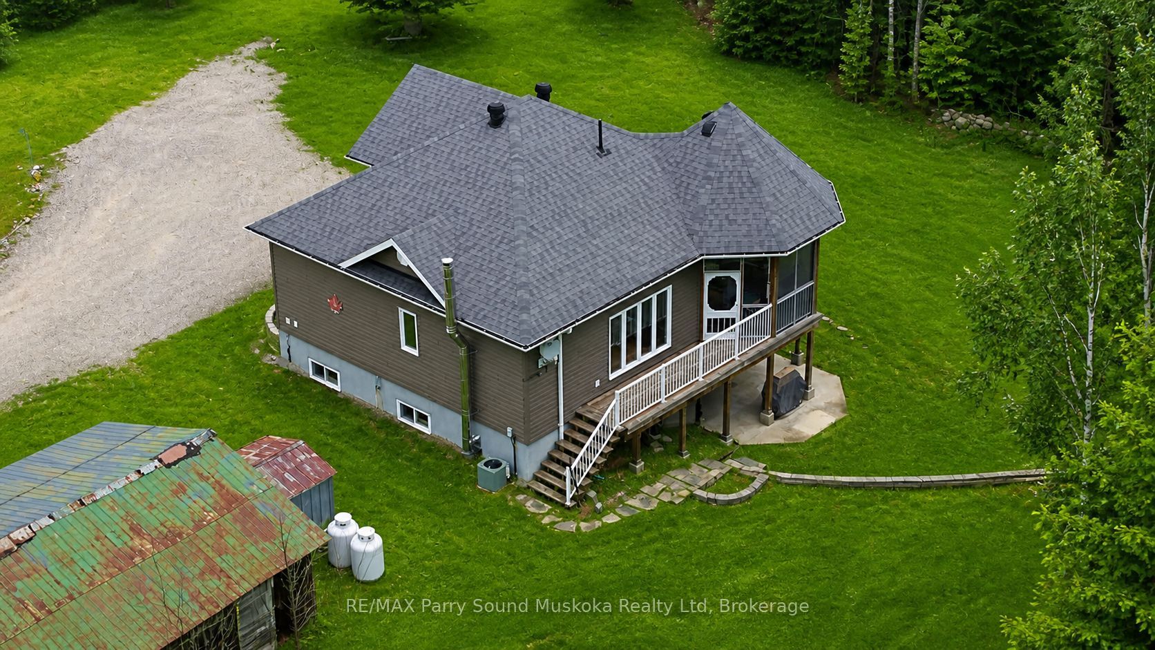 132 Lawson Drive, Kearney, ON P0A 1J0 photo 2