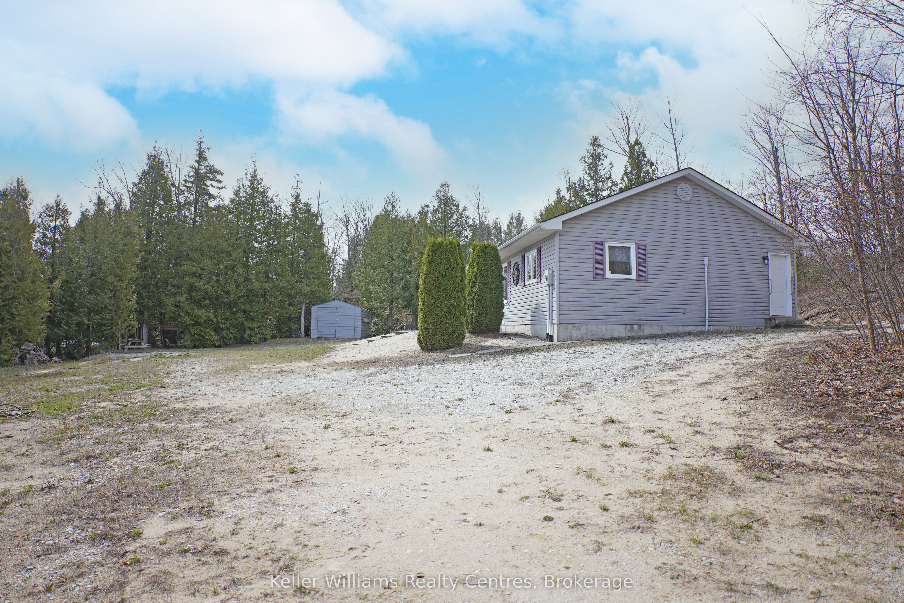 35 Bryant Street, South Bruce Peninsula, ON N0H 2T0 photo 3