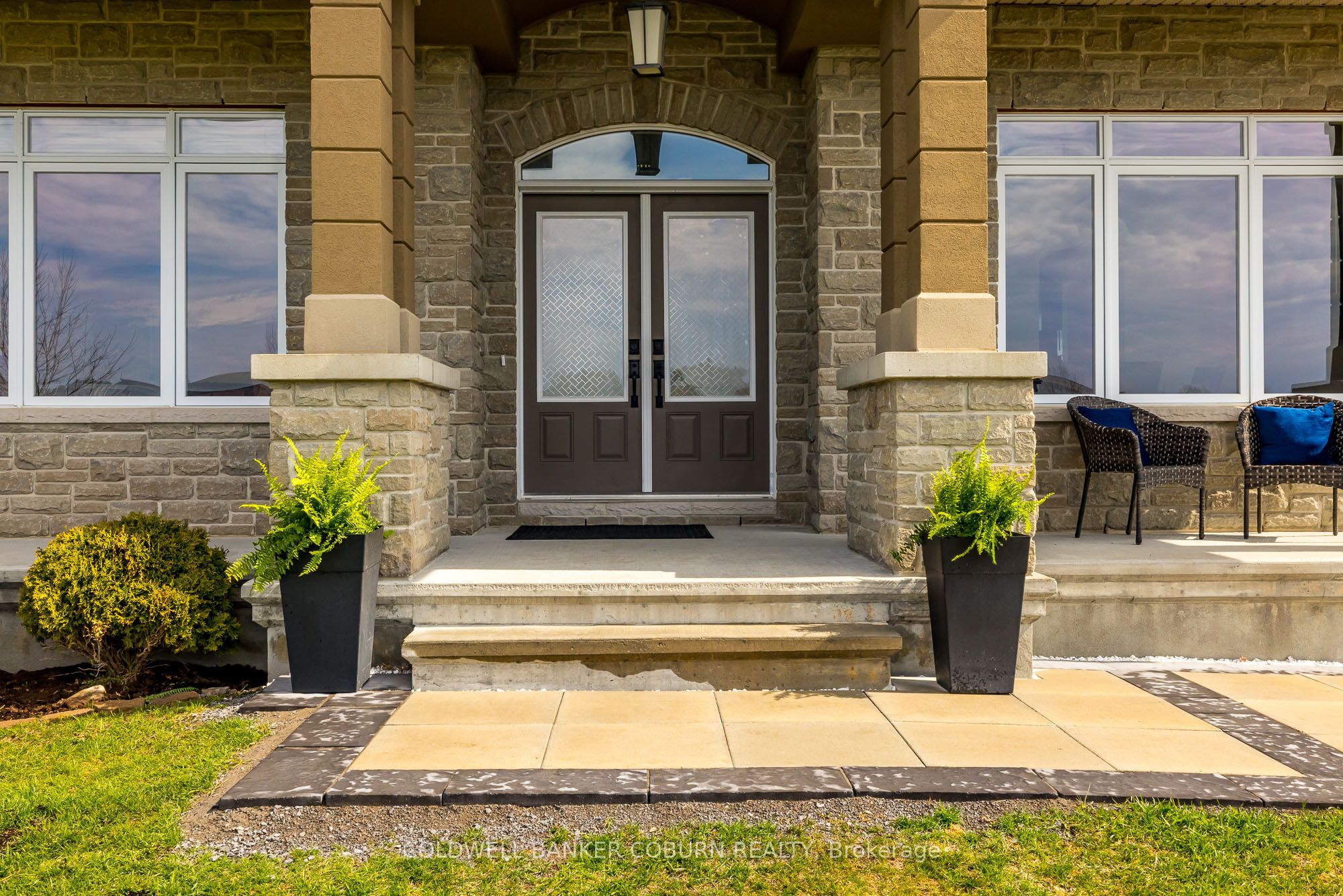 270 West Lake Circle, Carp - Huntley Ward, ON K0A 1L0 photo 3