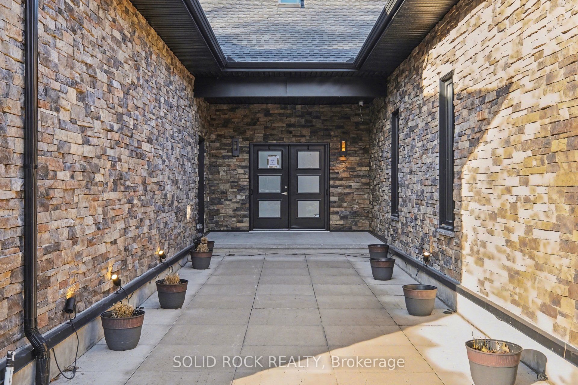 19 Neely Street, Kanata, ON K0A 1T0 photo 5