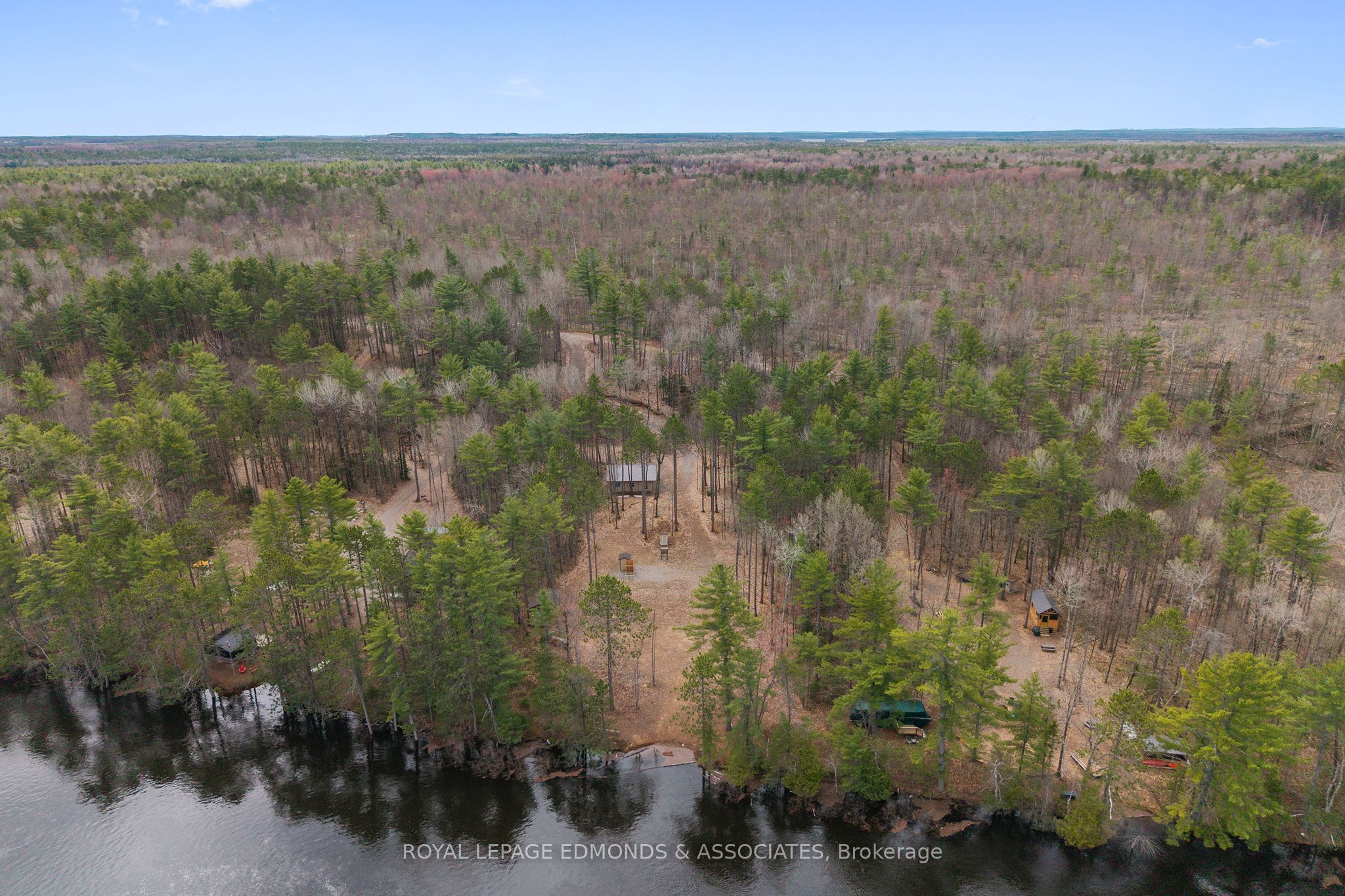290 Hennessy Trail, Whitewater Region, ON K0J 2L0