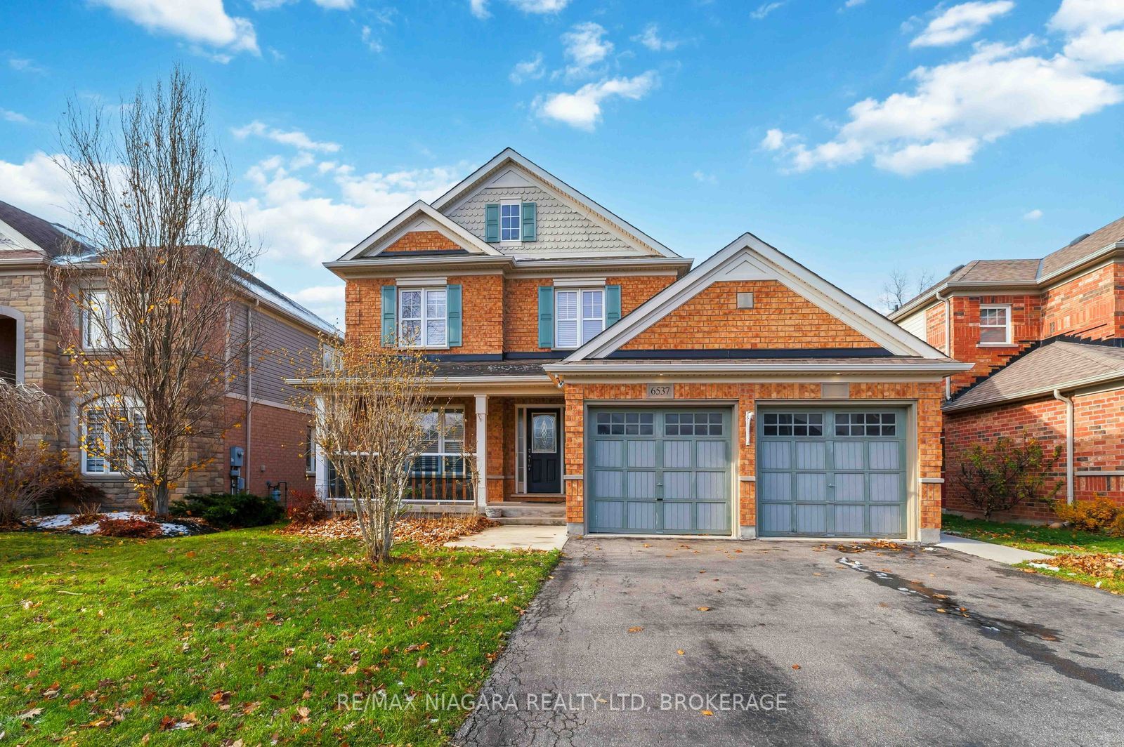 6537 St Michael Avenue, Niagara Falls, ON L2H 0C6