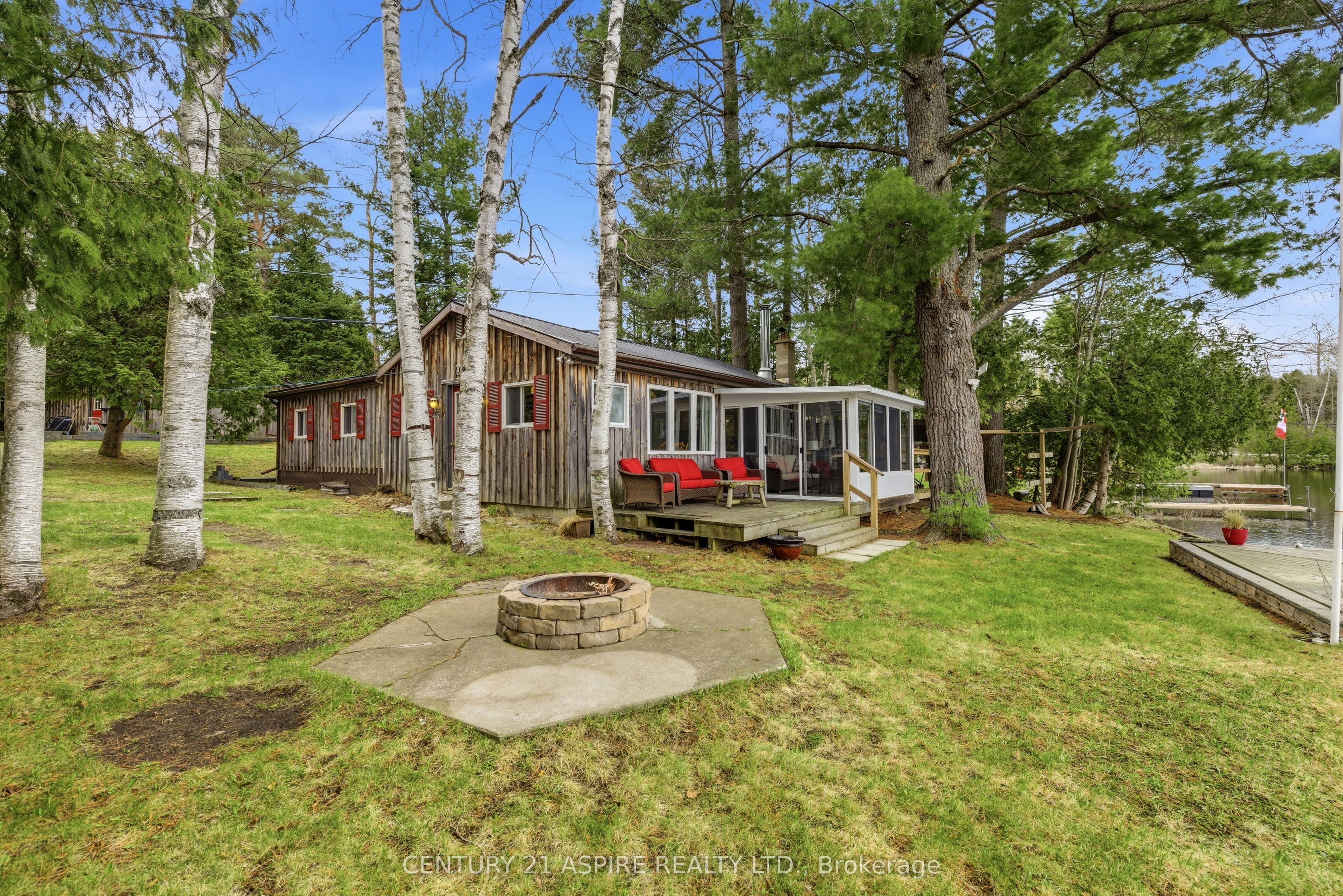 1023 Perry Point Lane, Frontenac, ON K0H 1B0