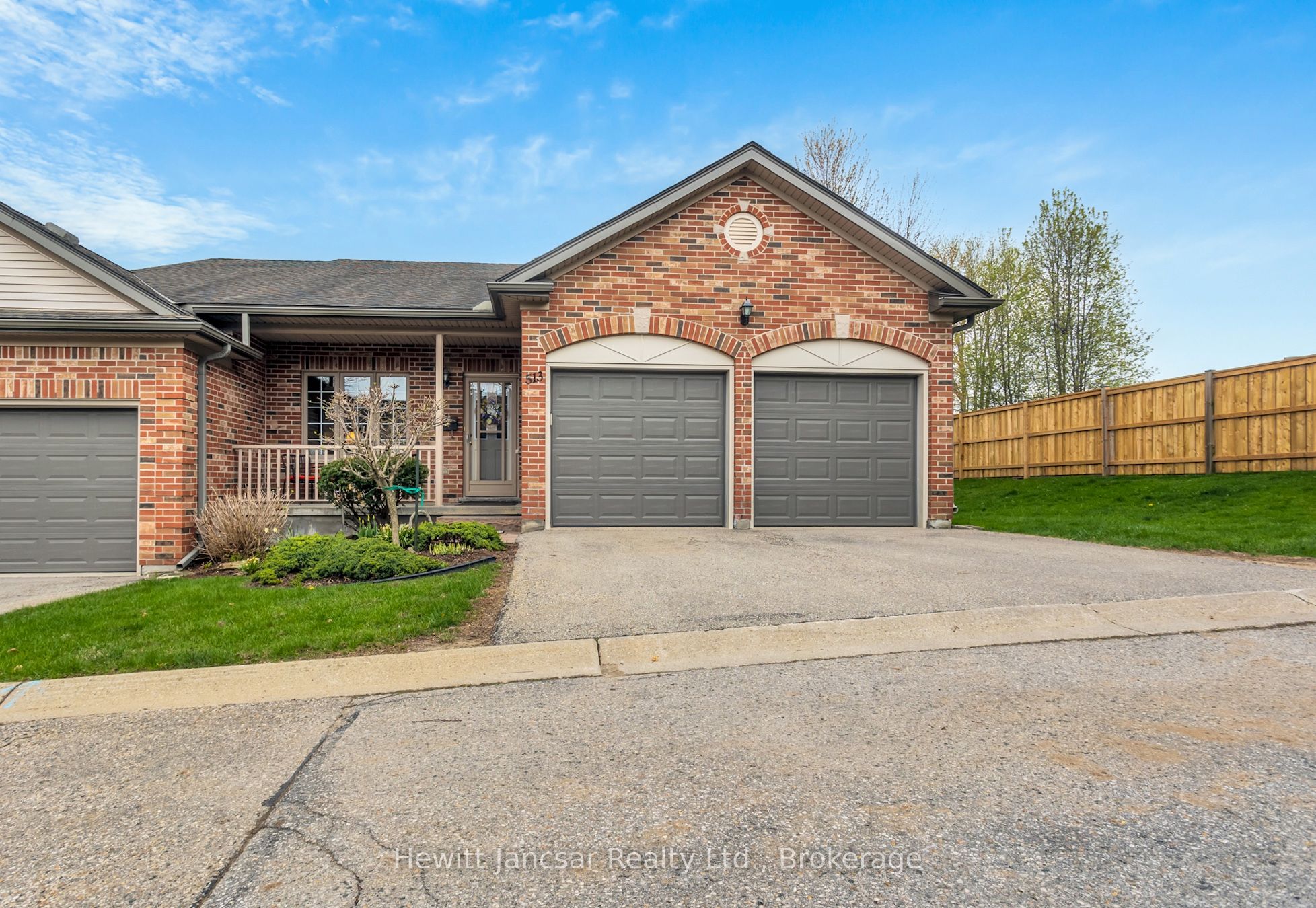 513 Nova Scotia Court 10, Woodstock, ON N4S 8Z3