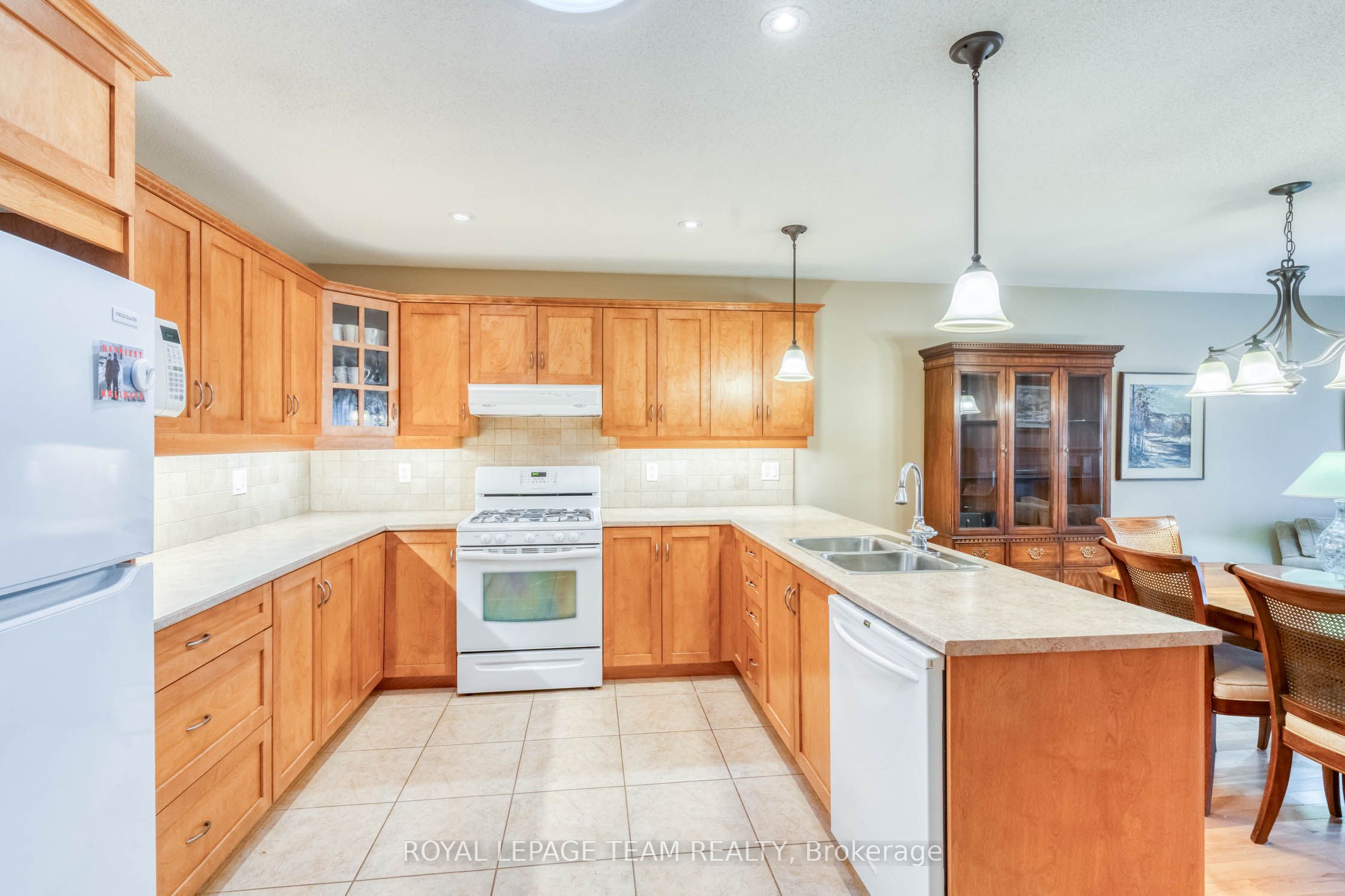 154 Fairbairn Bros Street, Mississippi Mills, ON K0A 1A0 photo 5