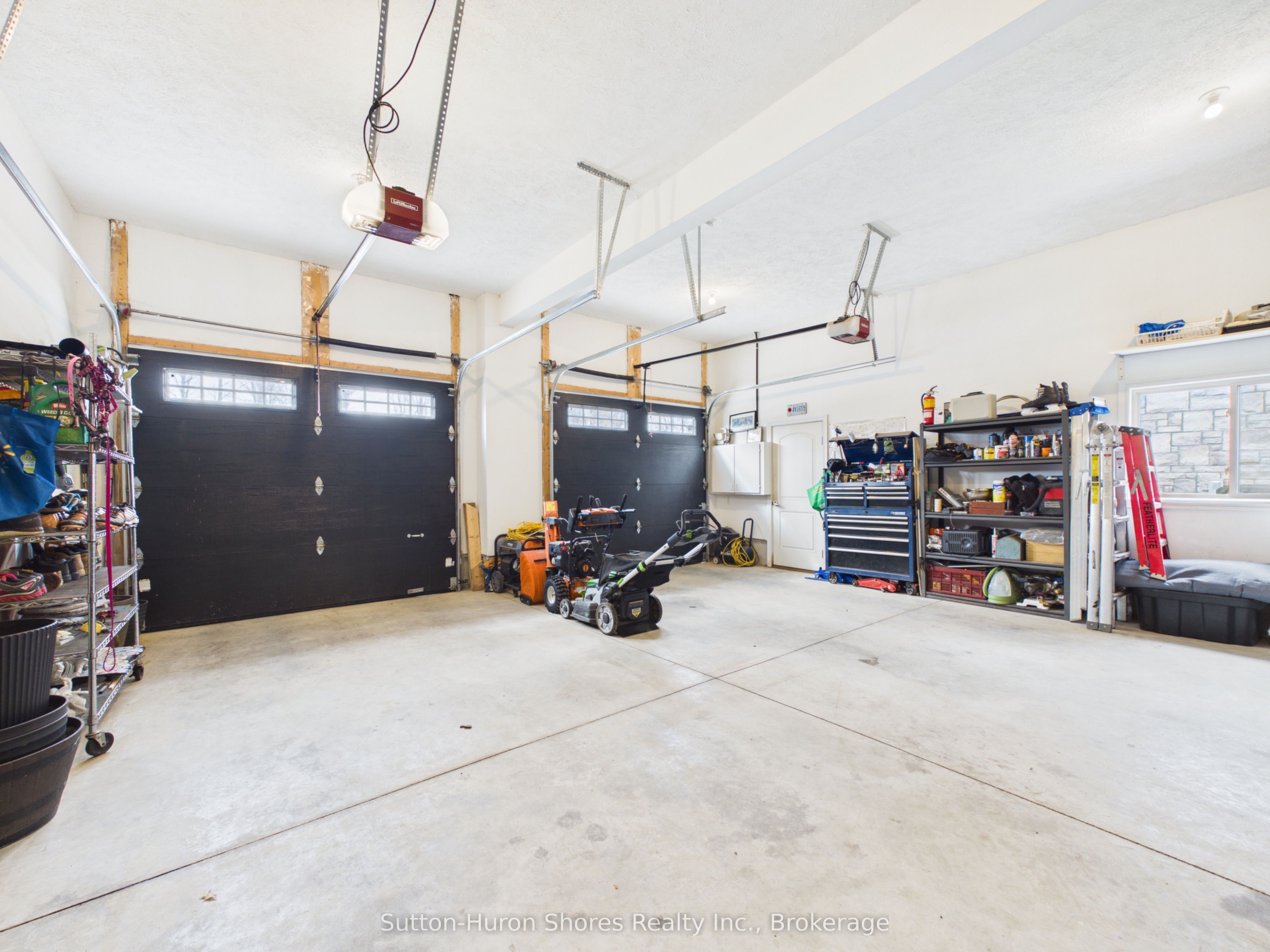 345 Ray Street, Saugeen Shores, ON N0H 2C1 photo 5