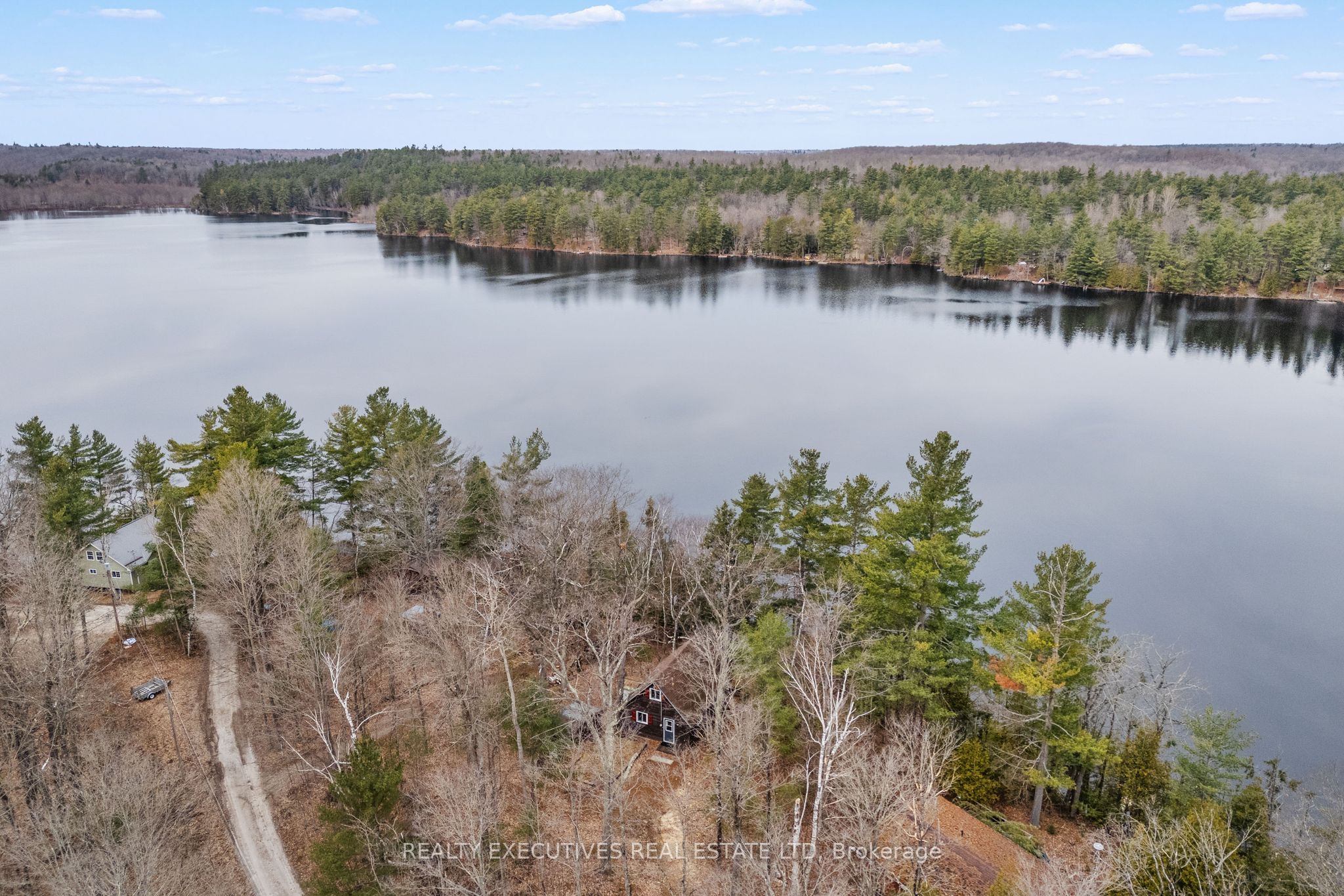 210 Birch Bay Lane, Tay Valley, ON K0H 2B0 photo 3