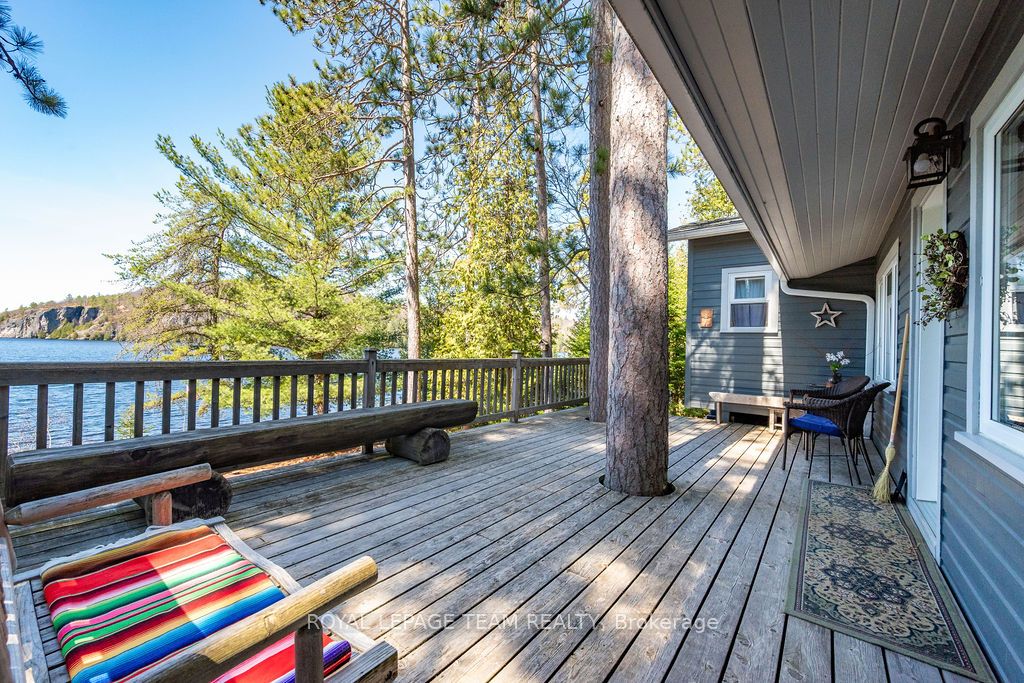 218 Diamond Lake Road, Madawaska Valley, ON K0J 1L0 photo 3