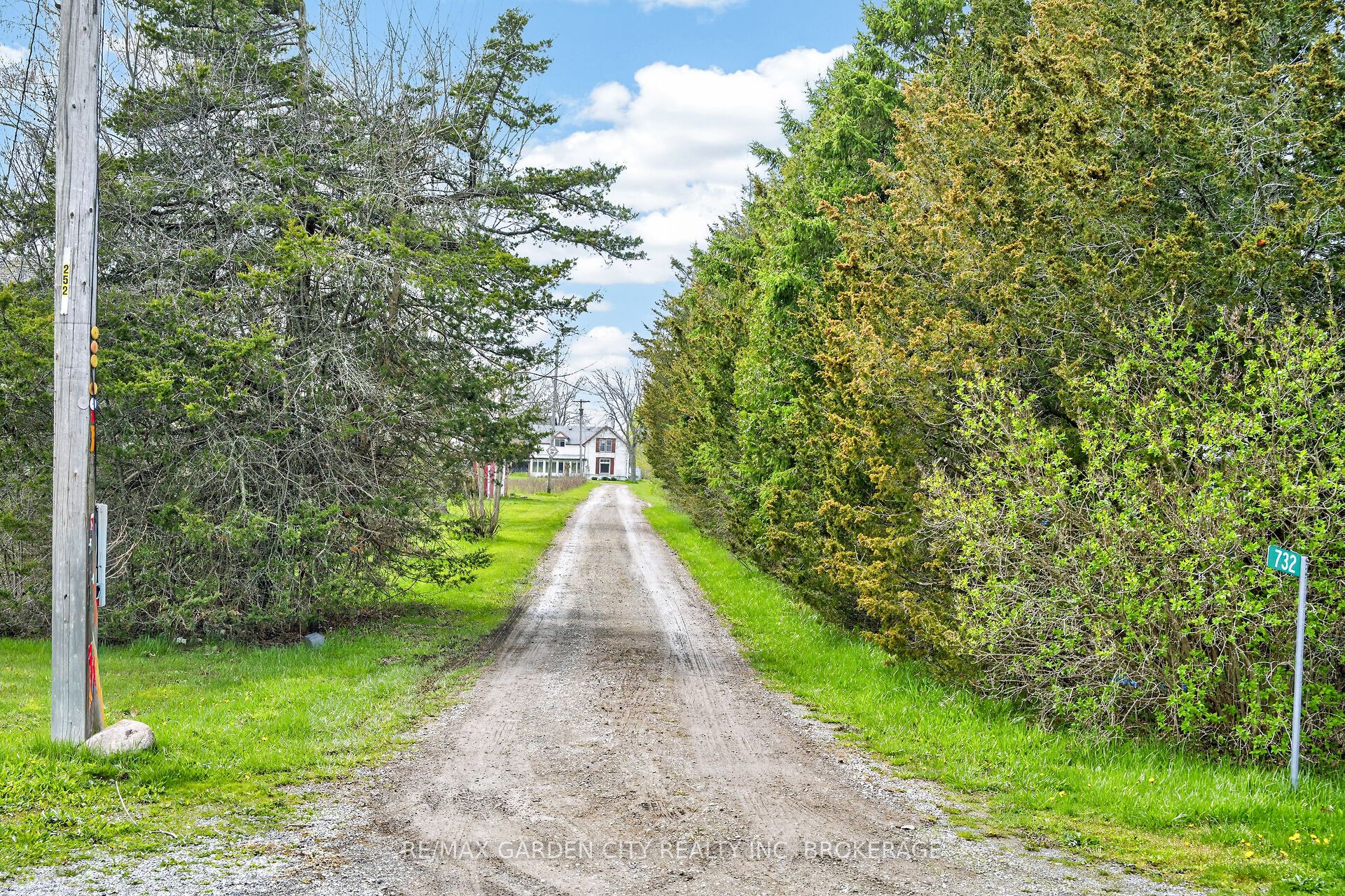 732 Cedar Bay Road, Port Colborne, ON L3K 5V3 photo 5