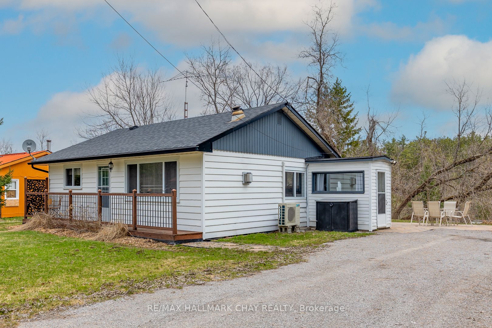 6 Dickson Street, Kawartha Lakes, ON K0M 2A0 photo 2