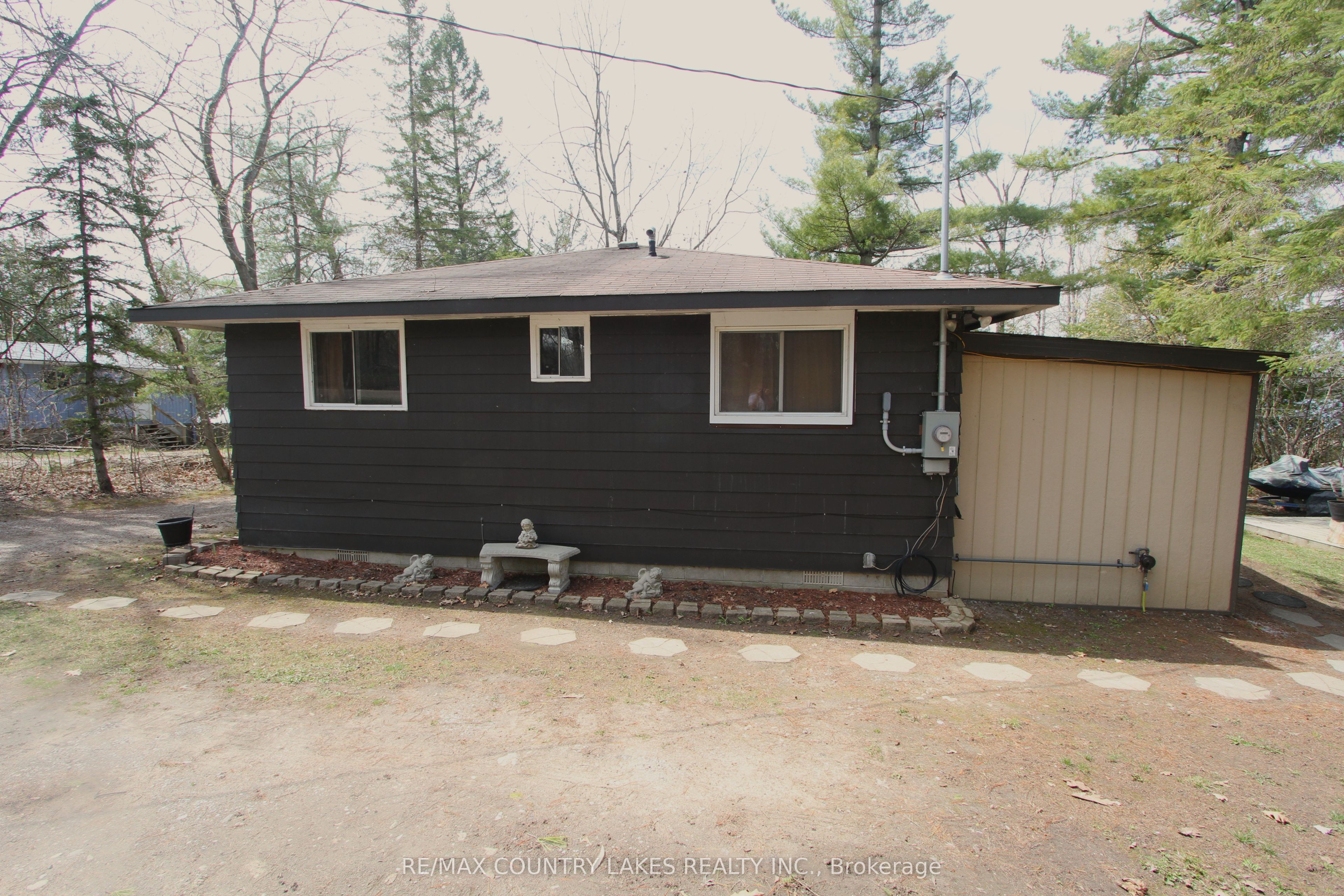 31 Hillcrest Avenue, Kawartha Lakes, ON K0M 2B0 photo 4