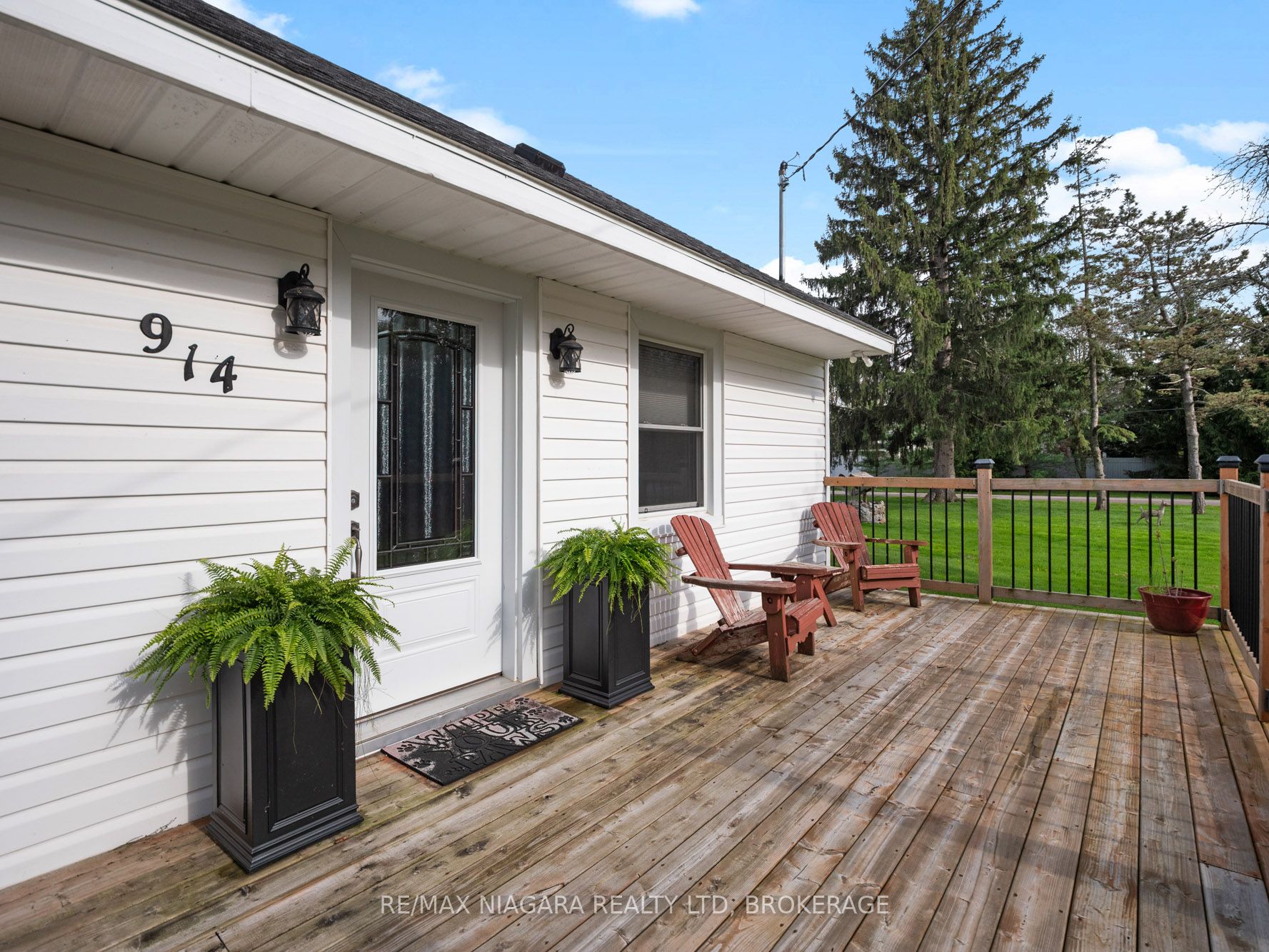 914 Oakhill Boulevard E, Fort Erie, ON L0S 1N0 photo 3