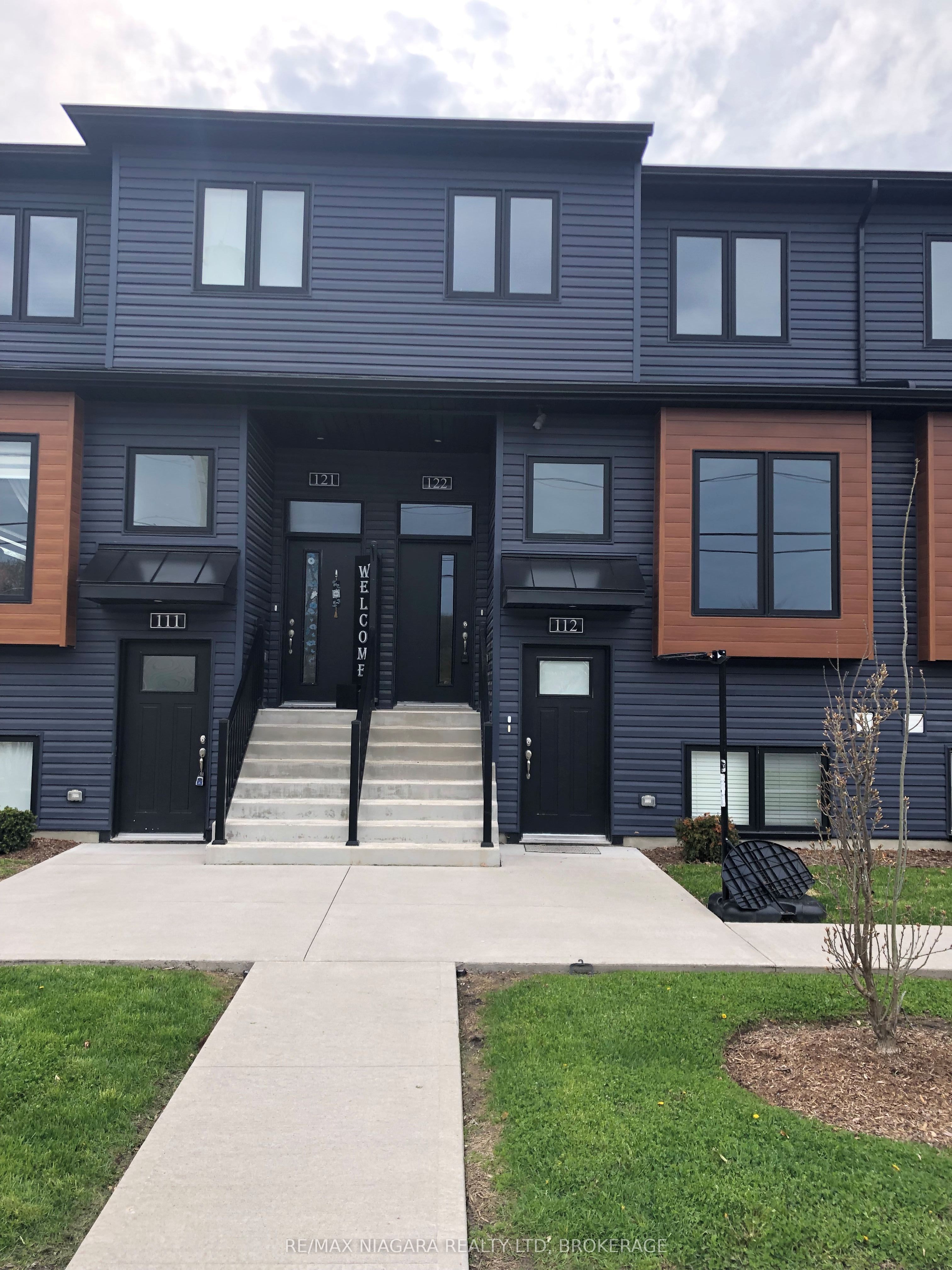 781 Clare Avenue 122, Welland, ON L3C 0K1