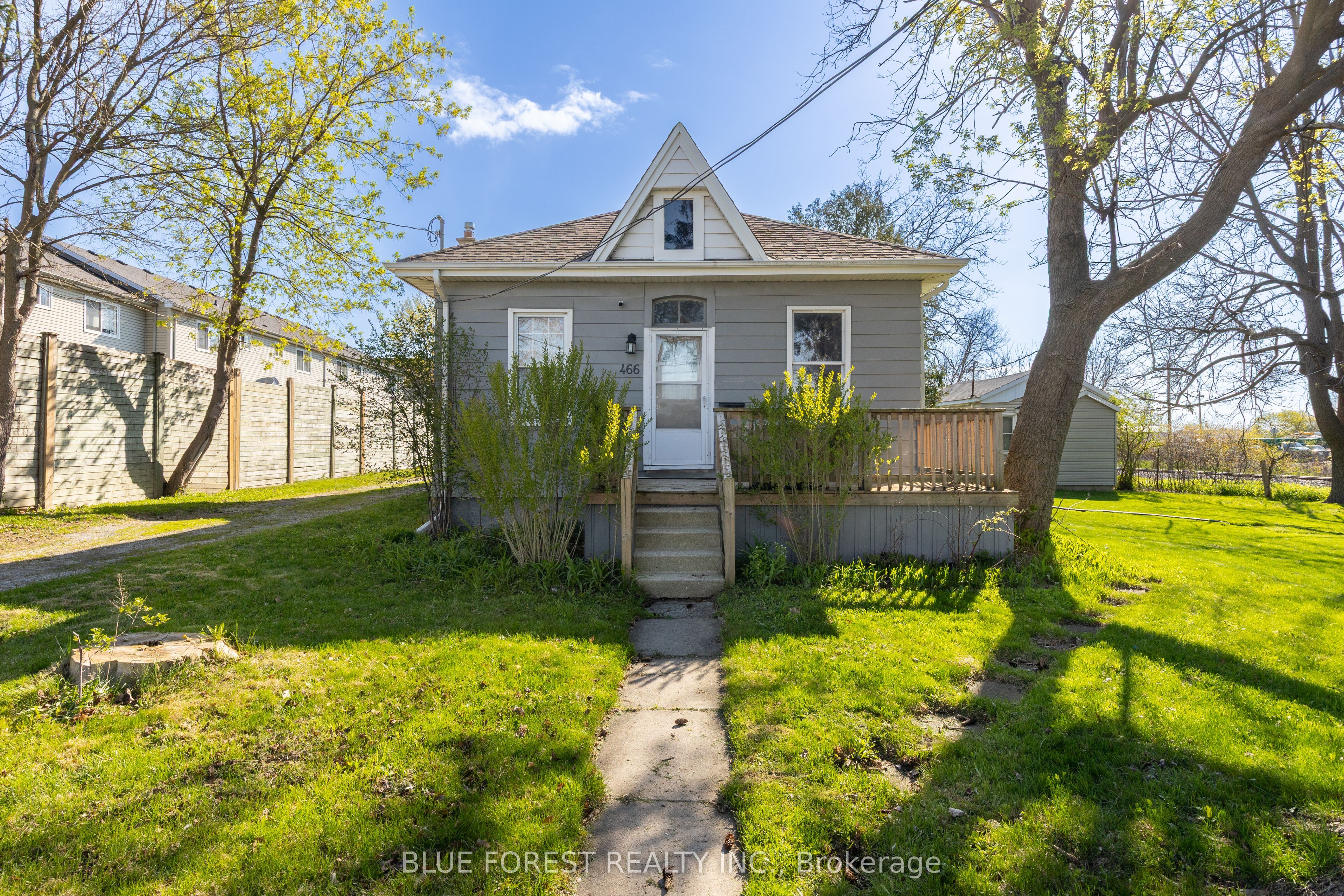 464-466 Third Street, London East, ON N5V 2B9 photo 4