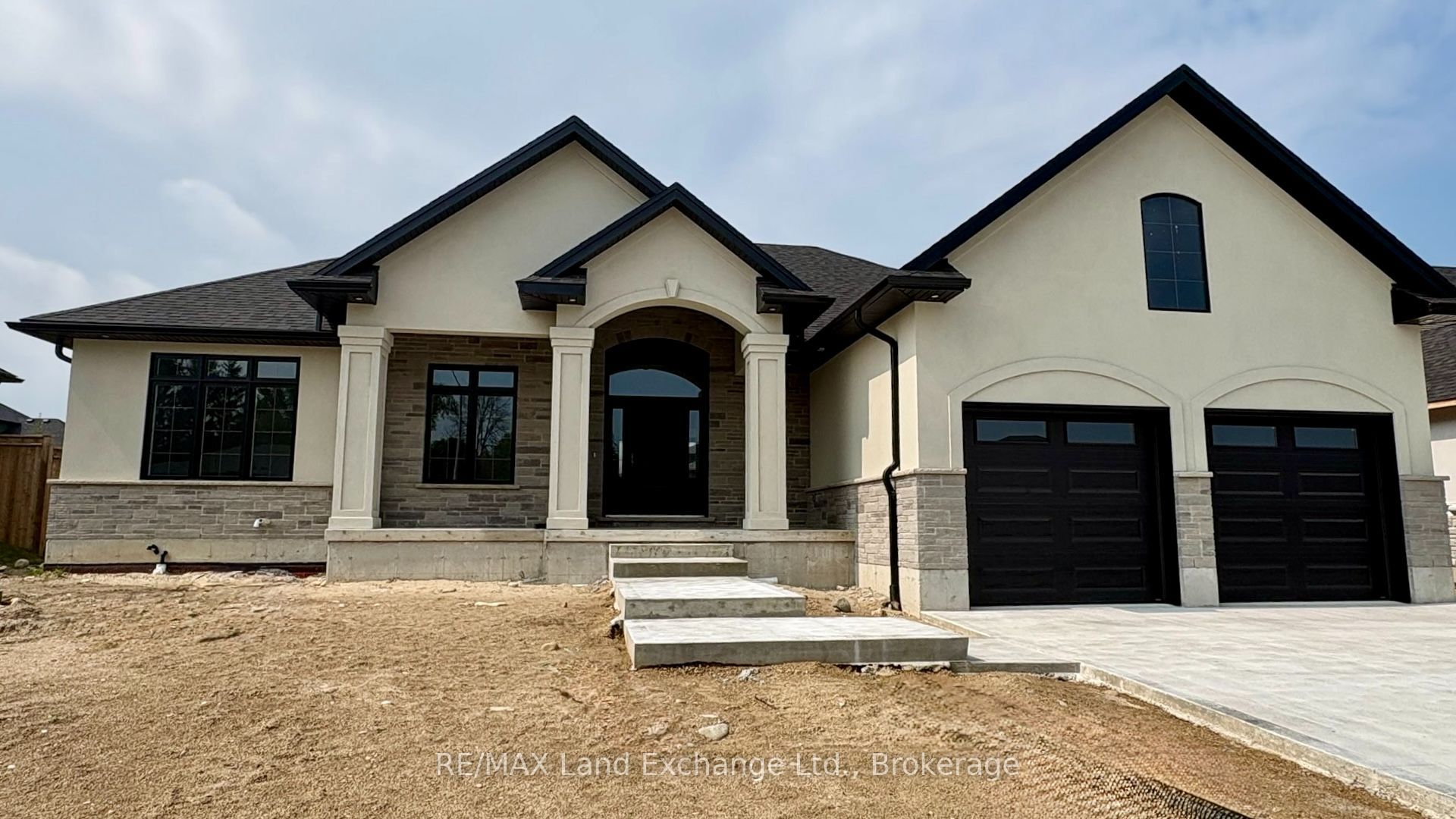 926 Bogdanovic Way, Huron-Kinloss, ON N2Z 0H3