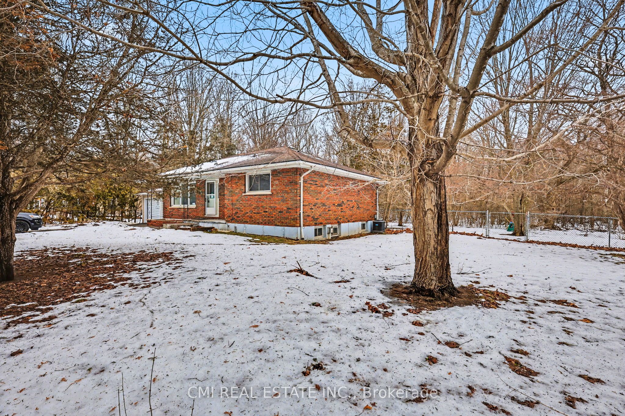 606 GLEN MILLER Road, Quinte West, ON K8V 5P8 photo 3