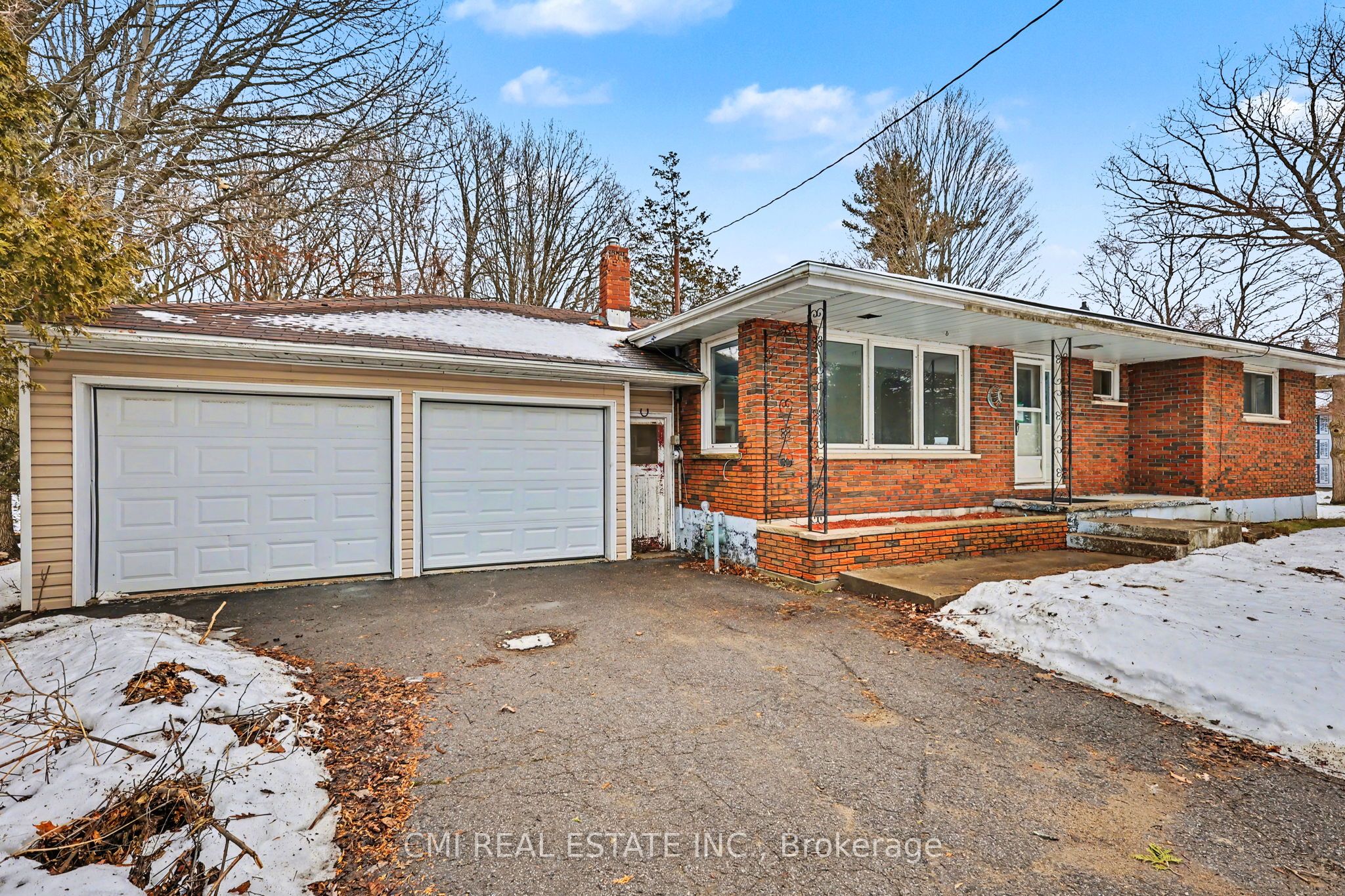 606 GLEN MILLER Road, Quinte West, ON K8V 5P8 photo 4