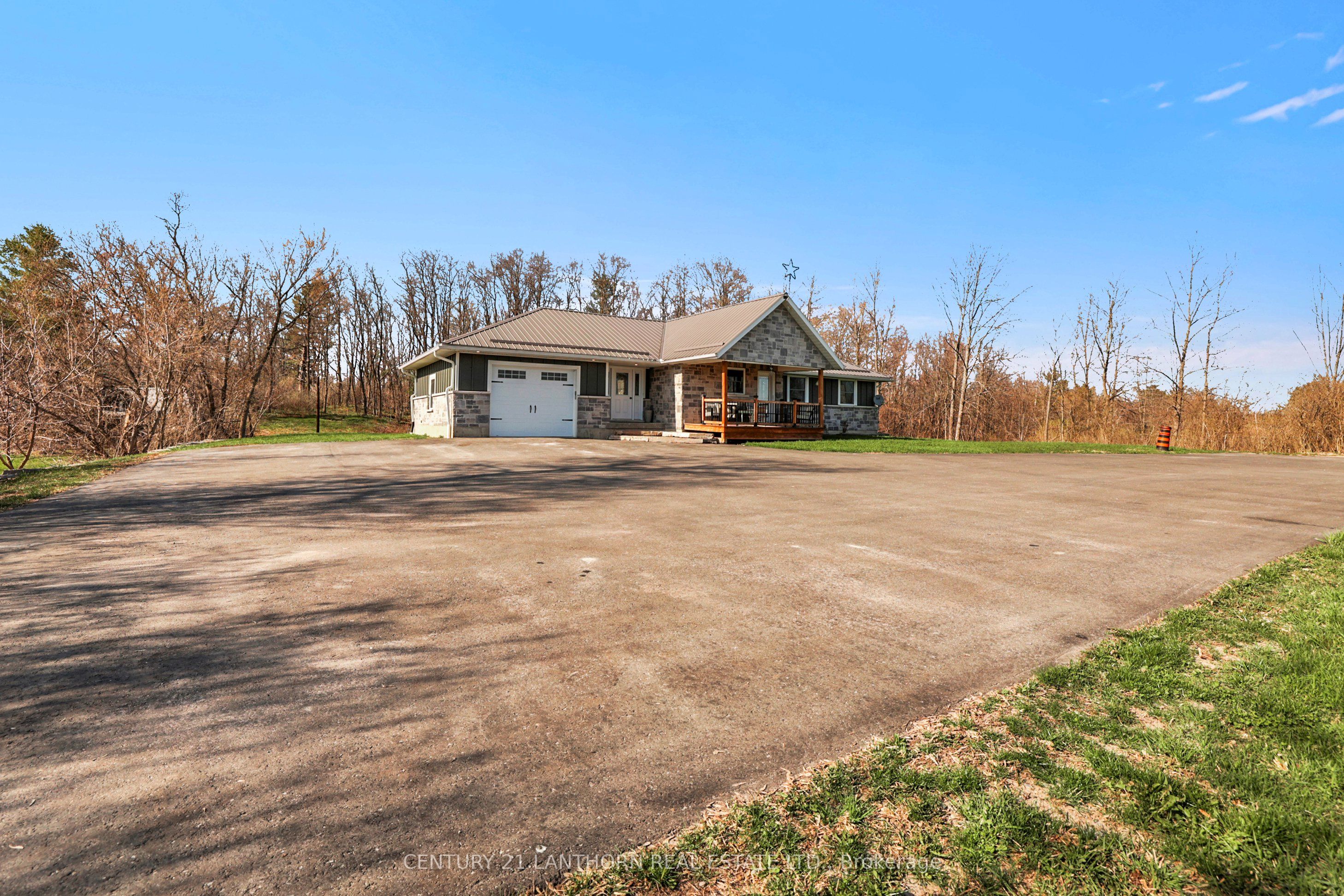 90 Seymour Street W, Centre Hastings, ON K0K 2K0 photo 3