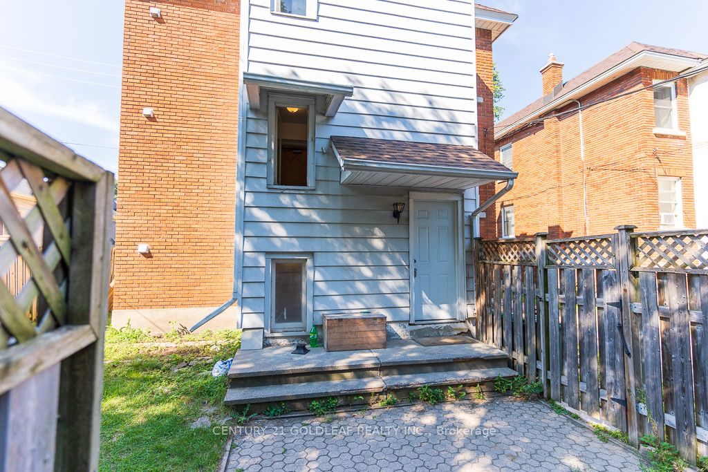 543 Kirkwood Avenue, Westboro - Hampton Park, ON K1Z 5X2 photo 3