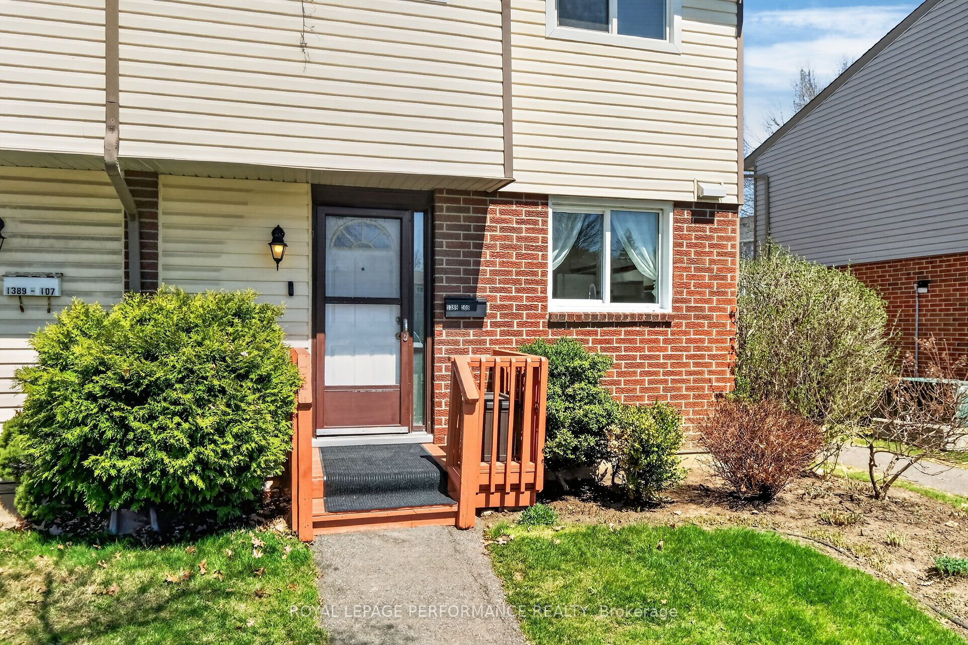 1389 Palmerston Drive 108, Cyrville - Carson Grove - Pineview, ON K1J 8N9 photo 3