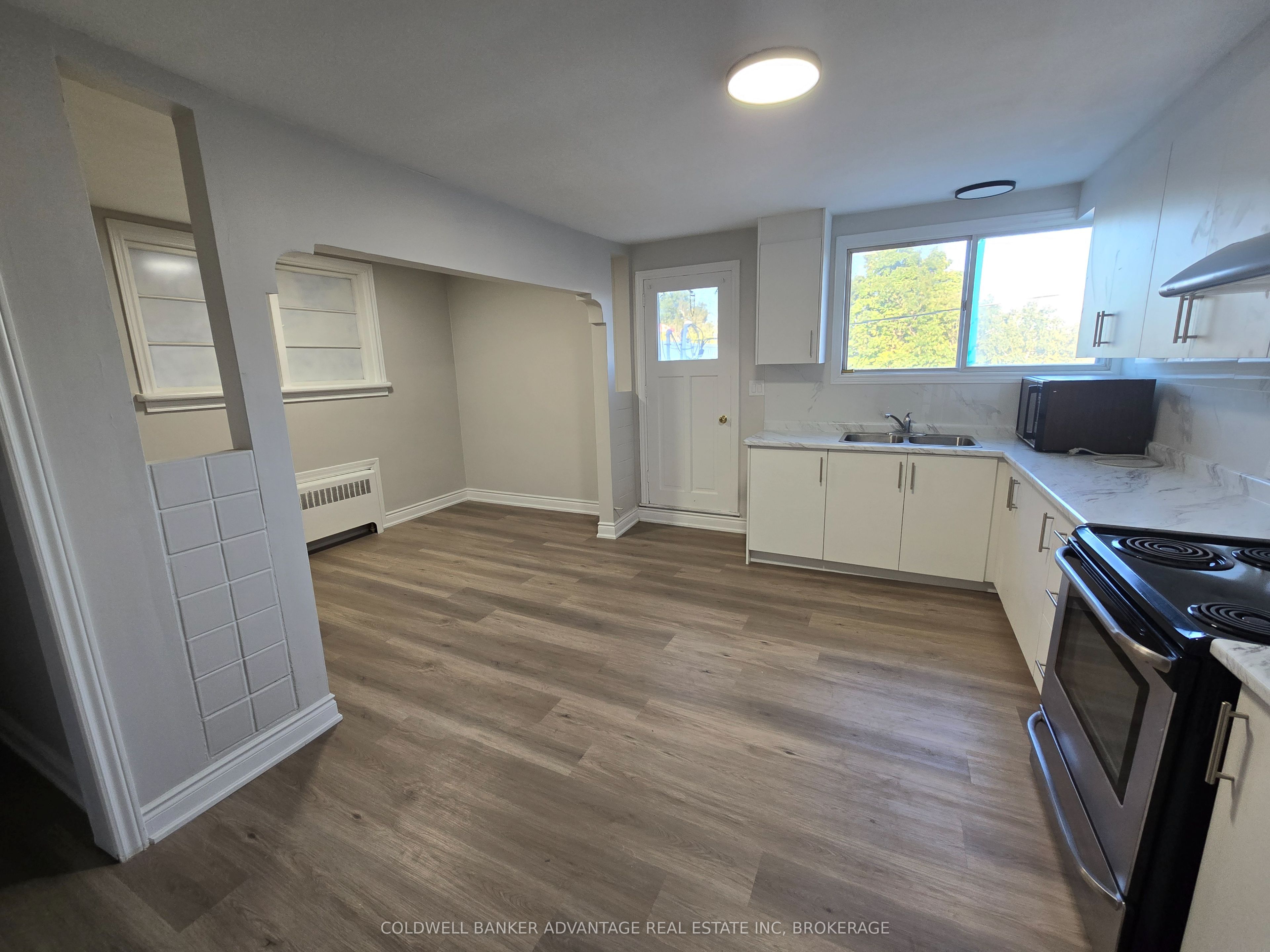 936 East Main Street 1, Welland, ON L3B 3Y9