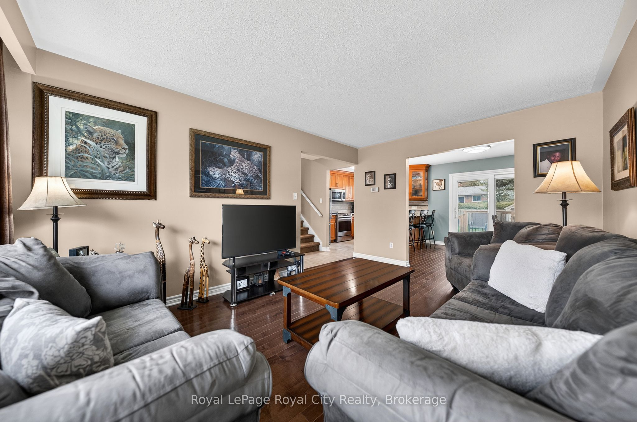 16 Sanderson Drive, Guelph, ON N1H 6T8 photo 5