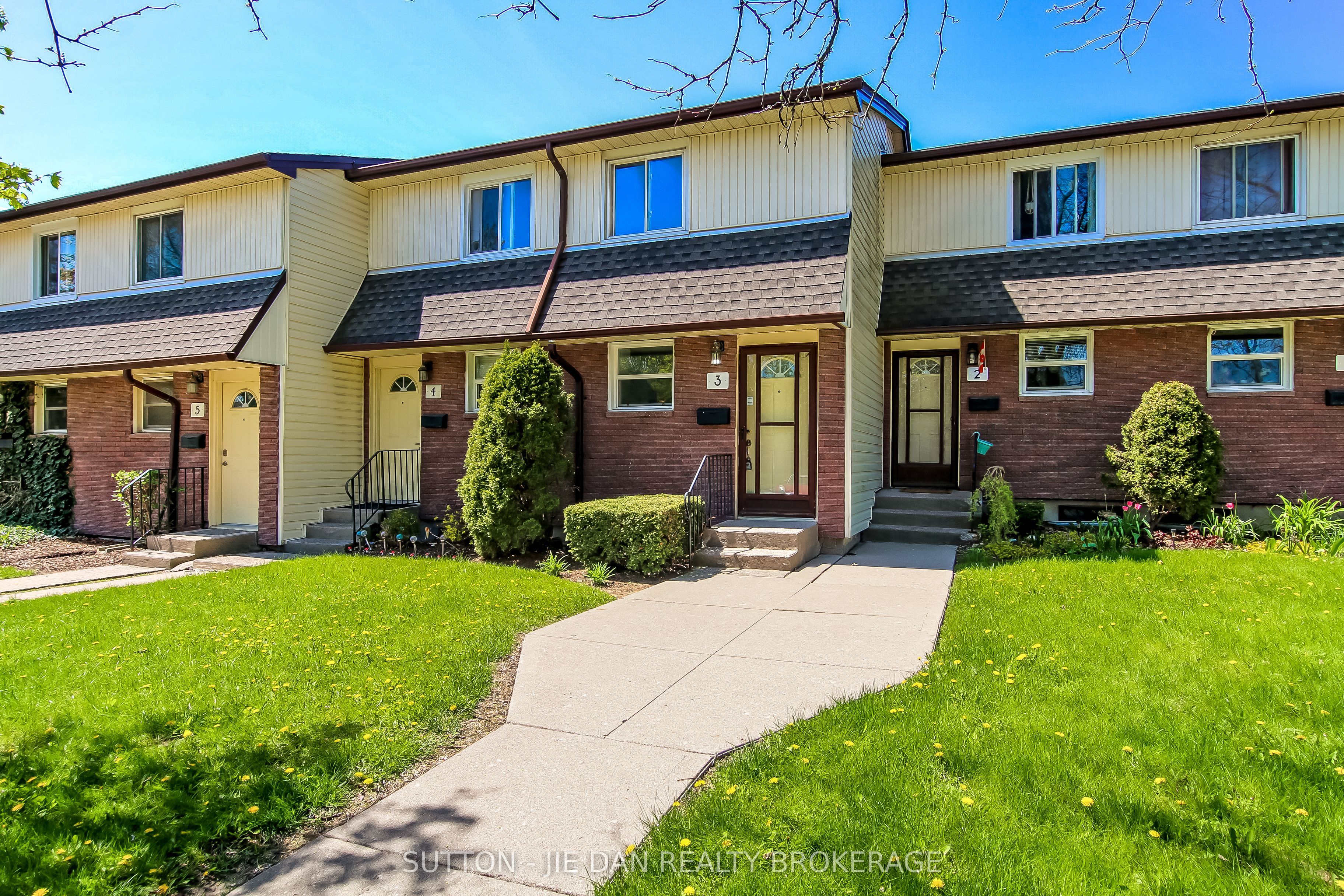 1919 TRAFALGAR Street 3, London East, ON N5V 1A1