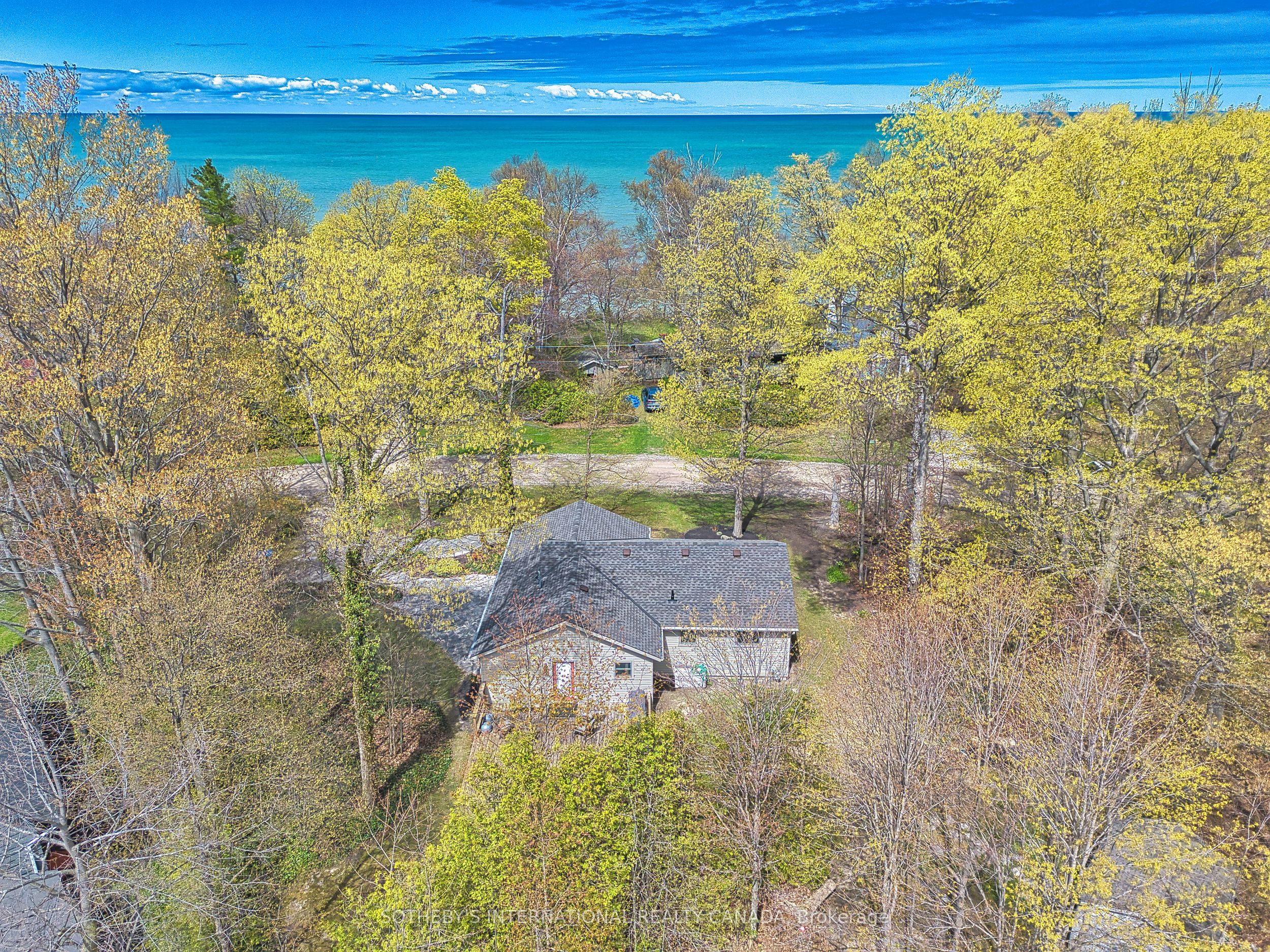 74470 Woodland Drive, Bluewater, ON N0M 1G0