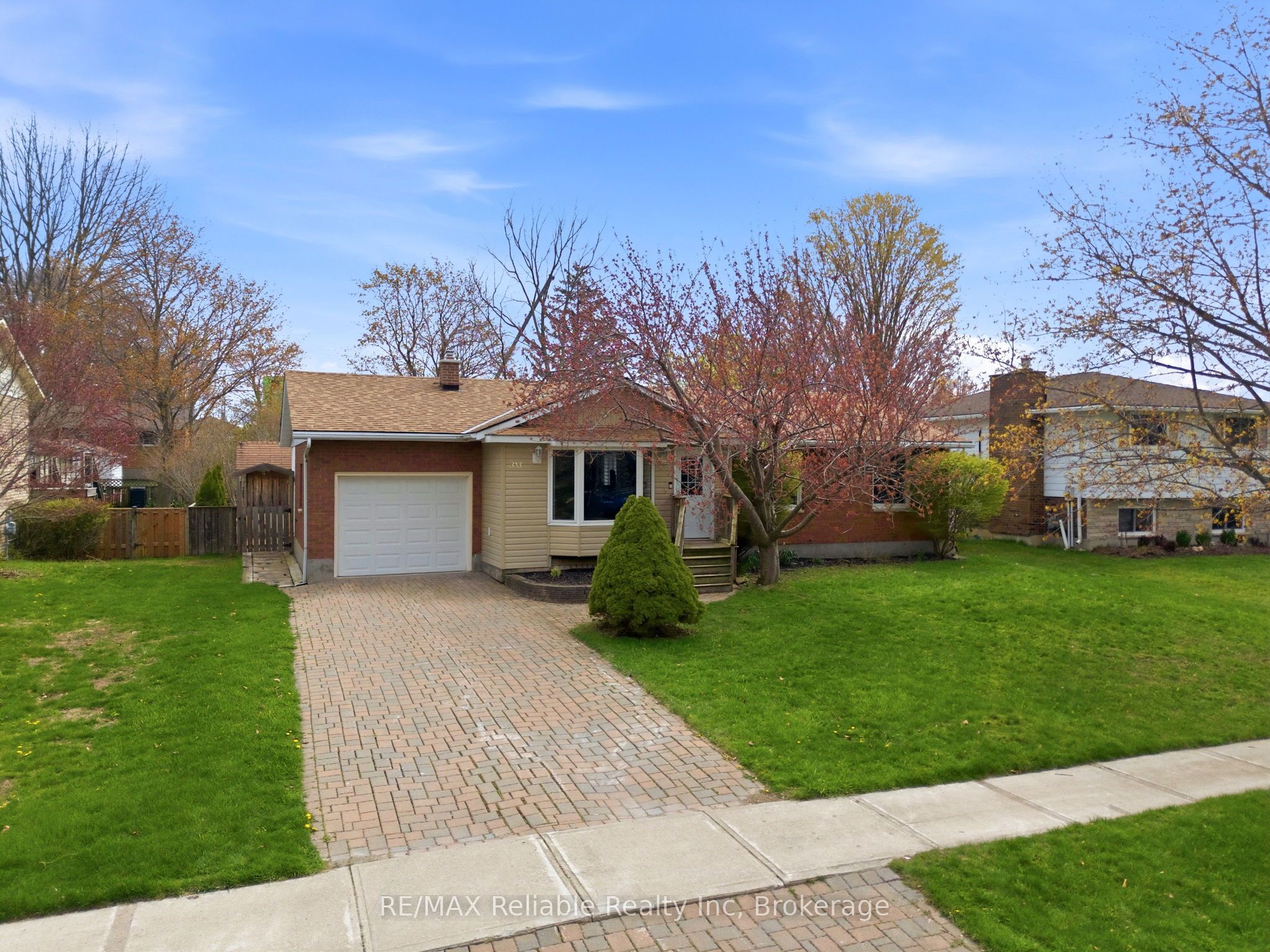 313 Krohmer Drive, Goderich, ON N7A 4G8 photo 2