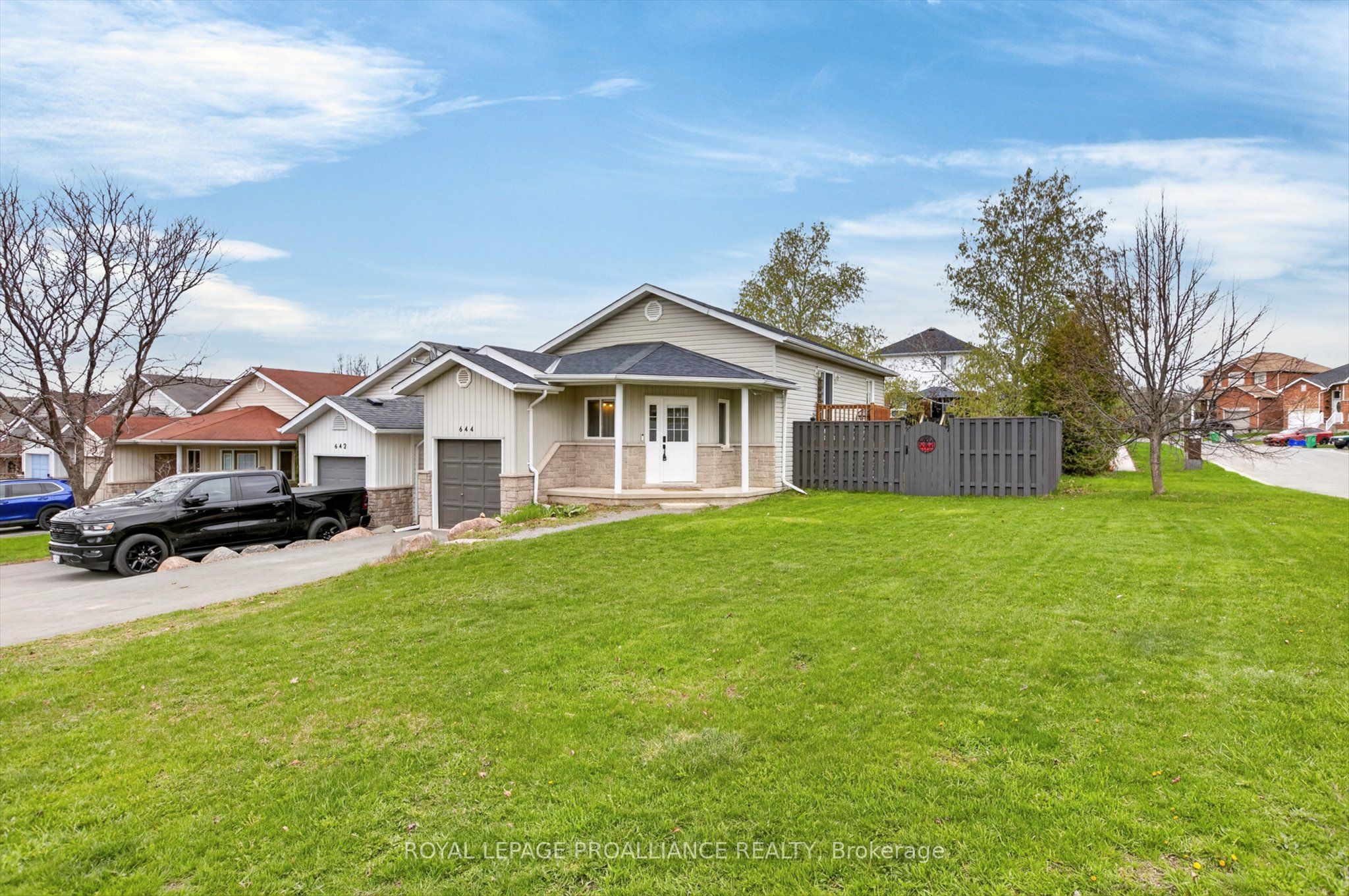 644 Trailview Drive, Peterborough, ON K9J 8P3 photo 3