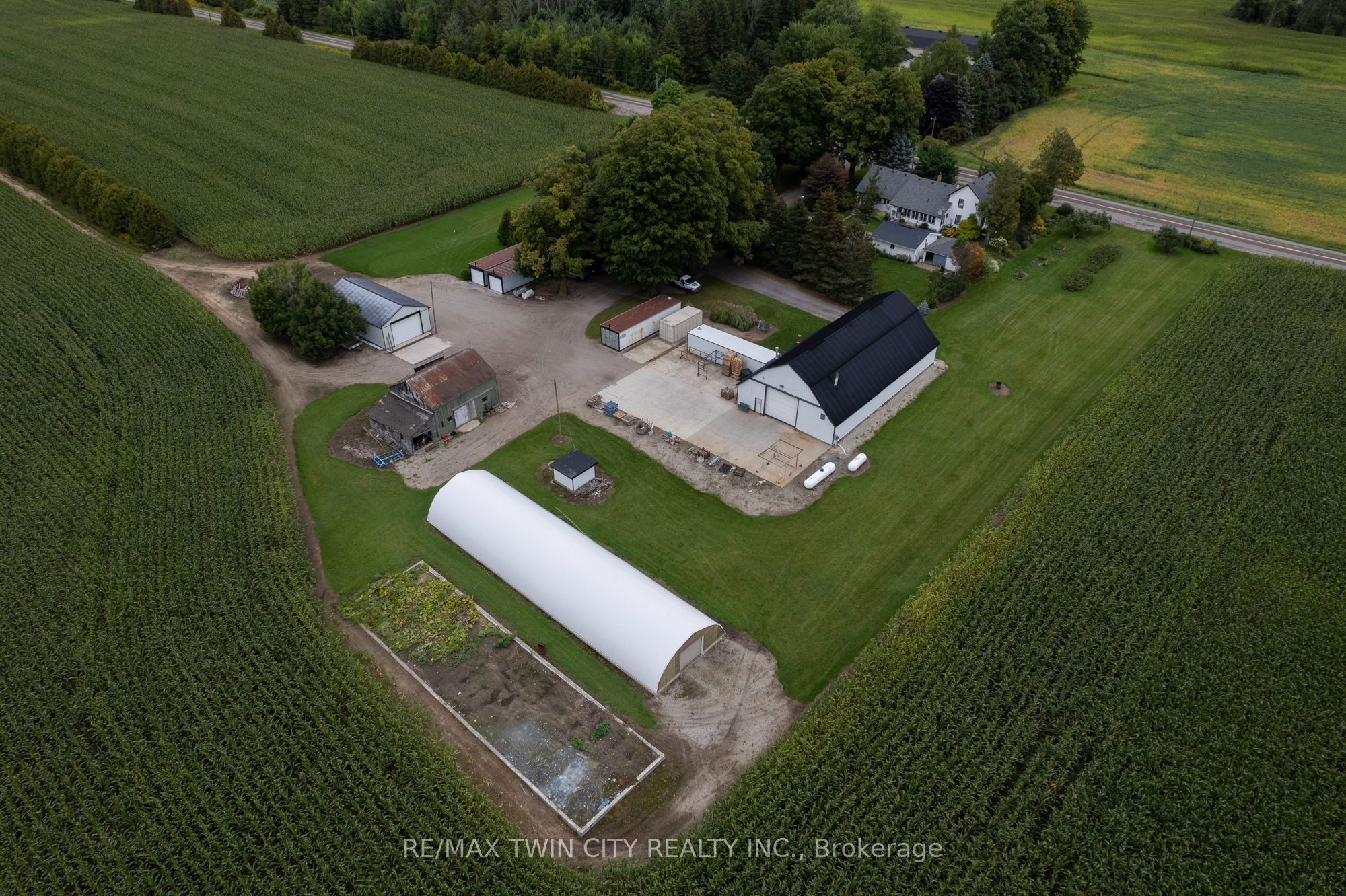 331 MIDDLE TOWNLINE Road, Brant, ON N0E 1E0 photo 3