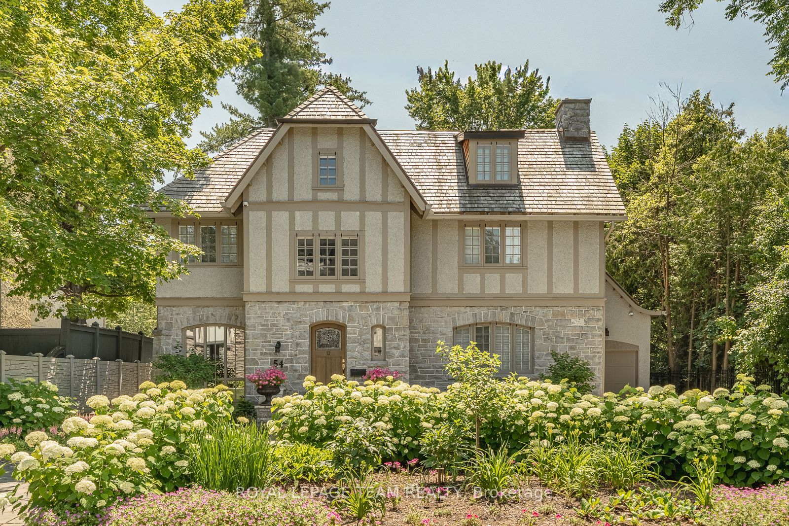 54 PARK Road, Rockcliffe Park, ON K1M 0B9 photo 4