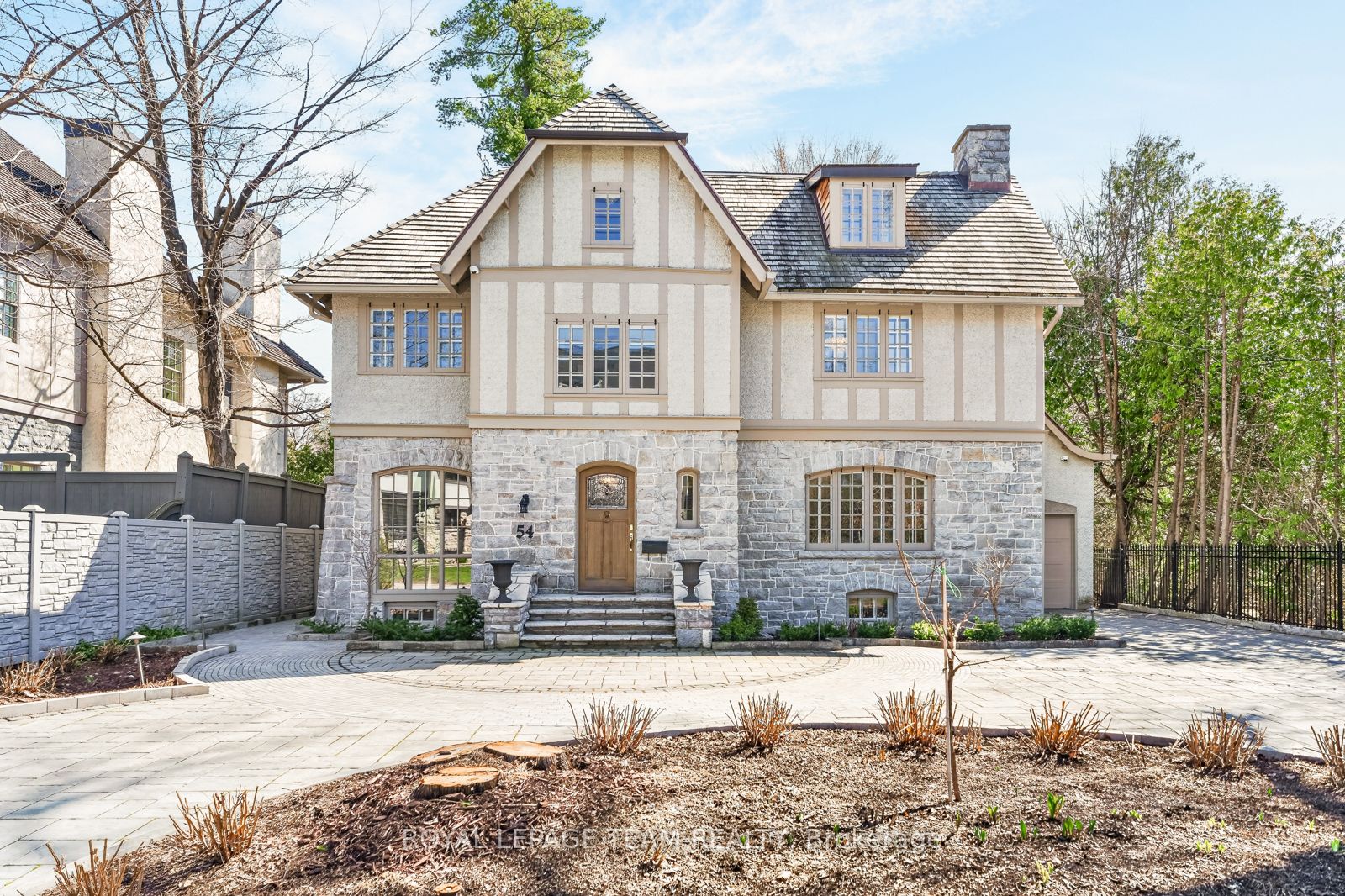 54 PARK Road, Rockcliffe Park, ON K1M 0B9 photo 5