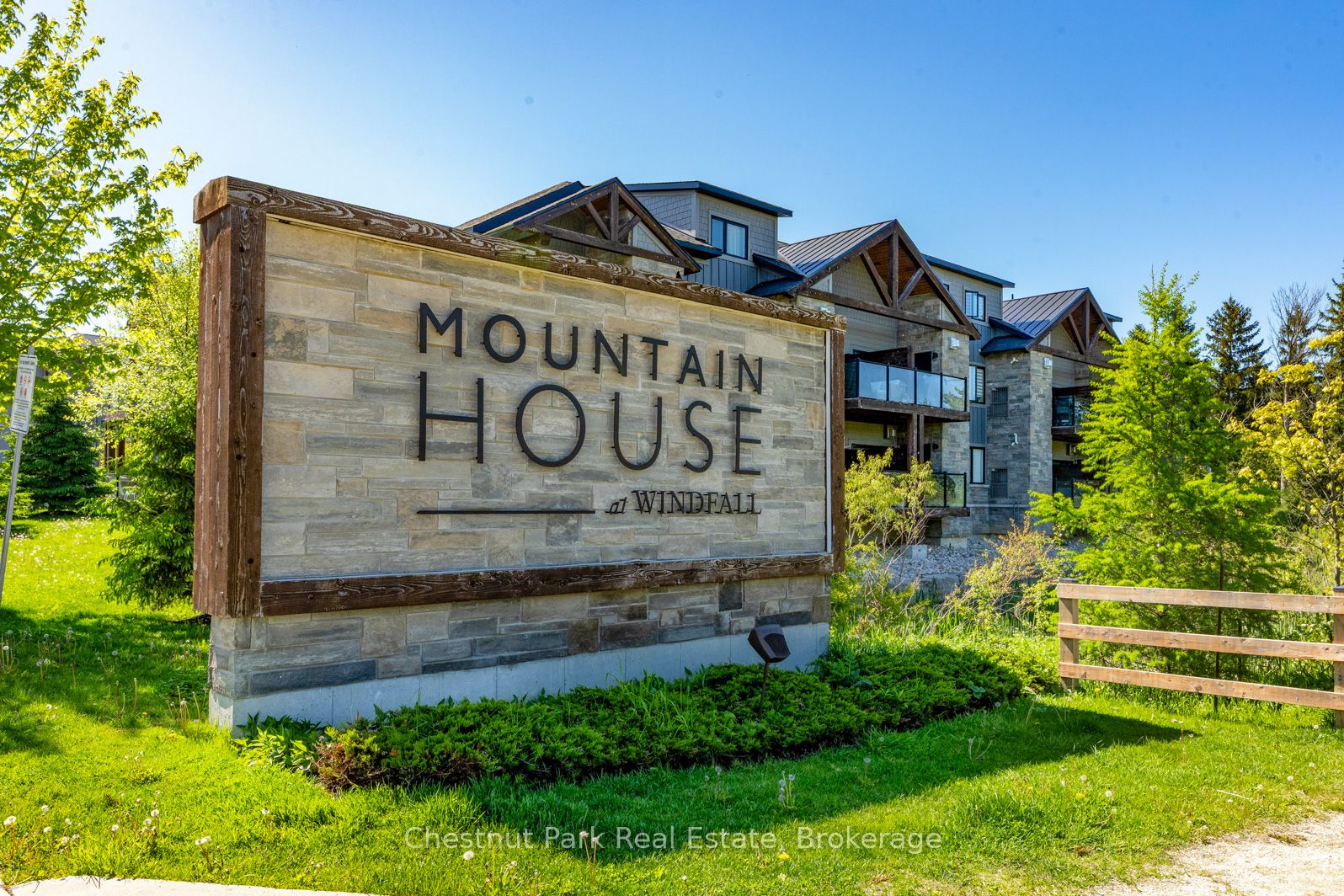 10 Beckwith Lane 106, Blue Mountains, ON L9Y 0A4 photo 3