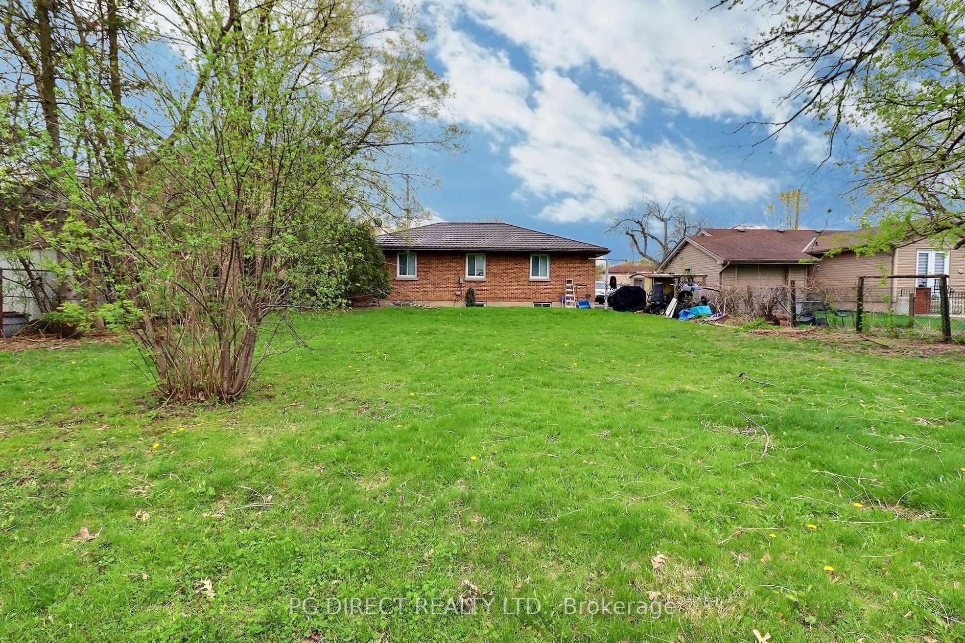 712 Chester Street, London South, ON N6C 2K2 photo 3