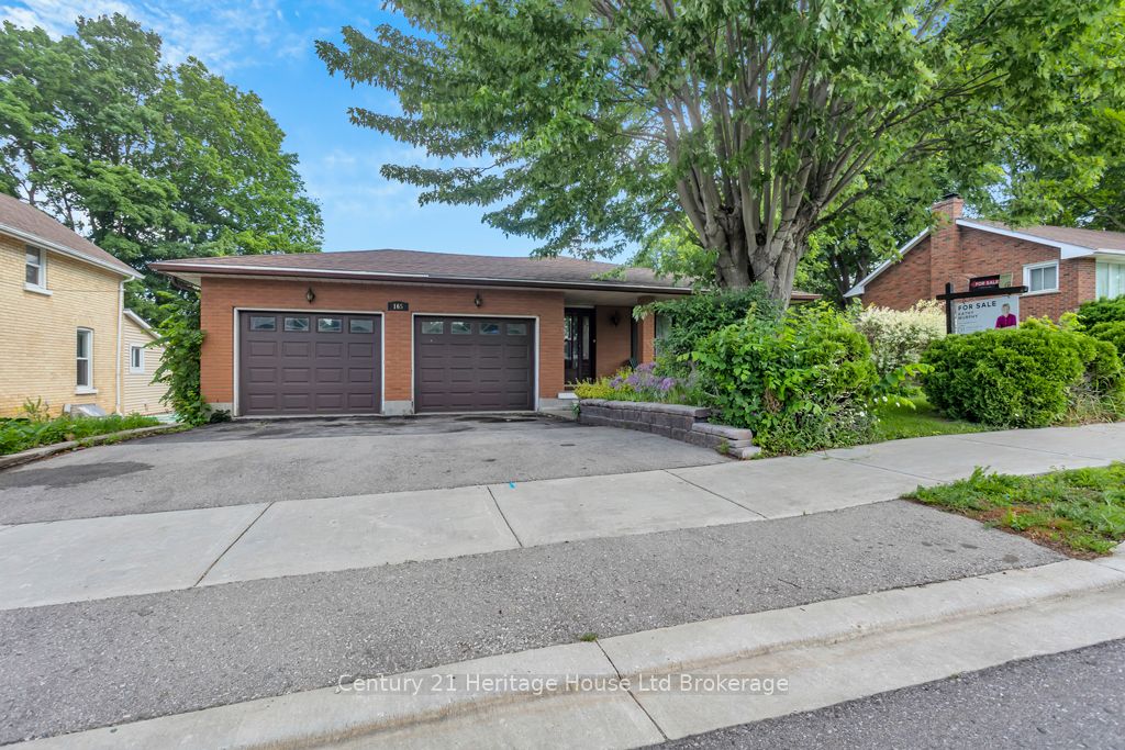 165 Park Row, Woodstock, ON N4S 1V9