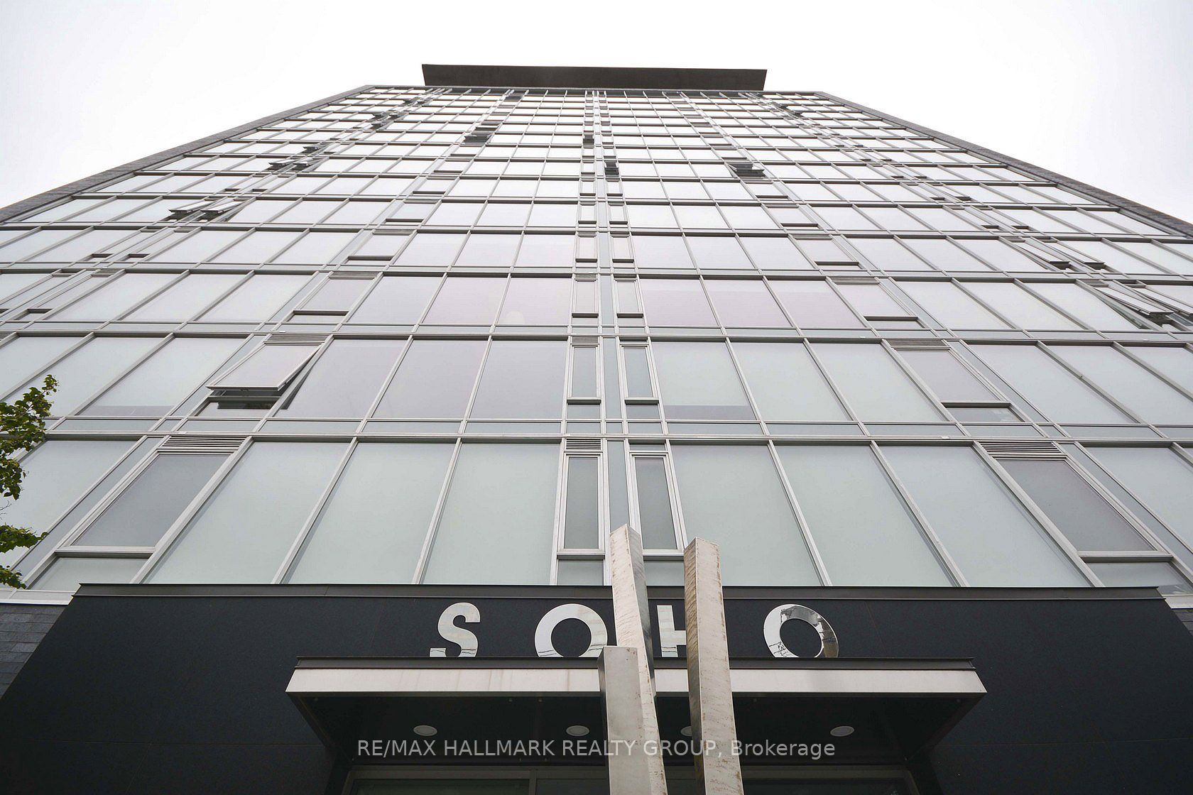 300 Lisgar Street 1111, Ottawa Centre, ON K2P 0E2 photo 2