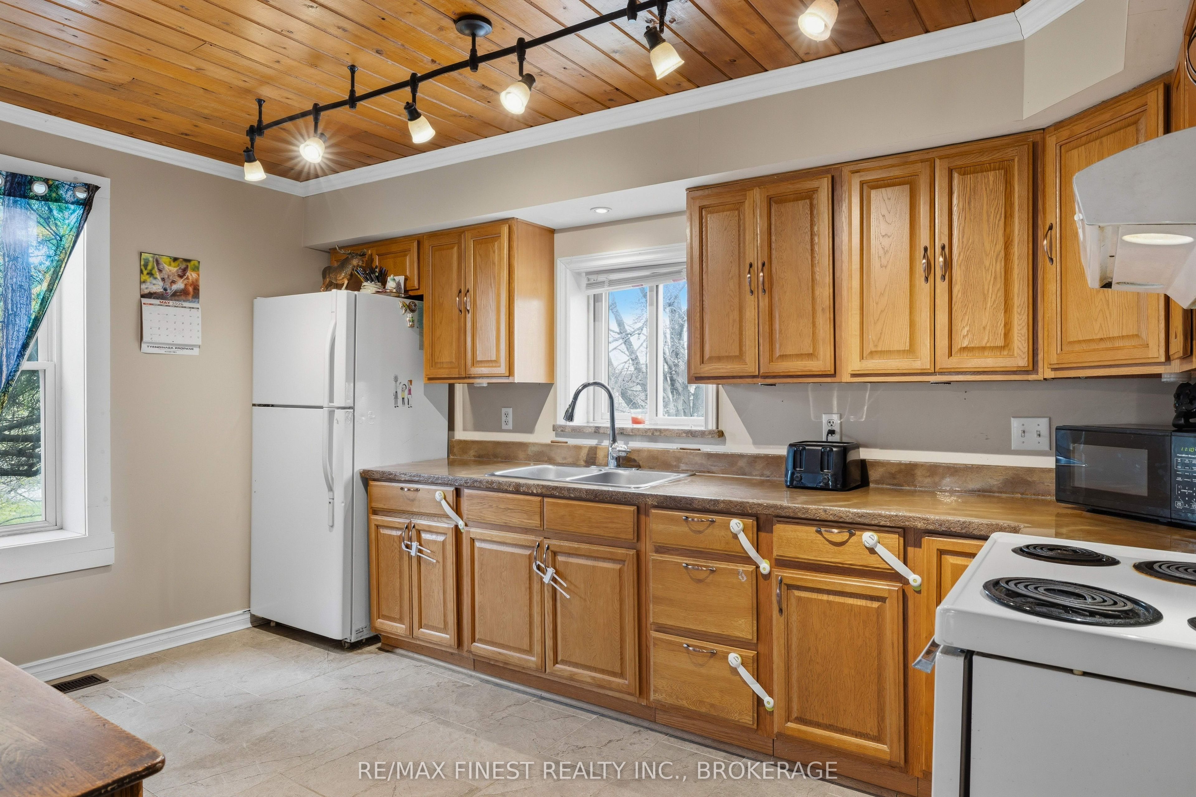 2935 County Road 9, Greater Napanee, ON K7R 3K8 photo 5