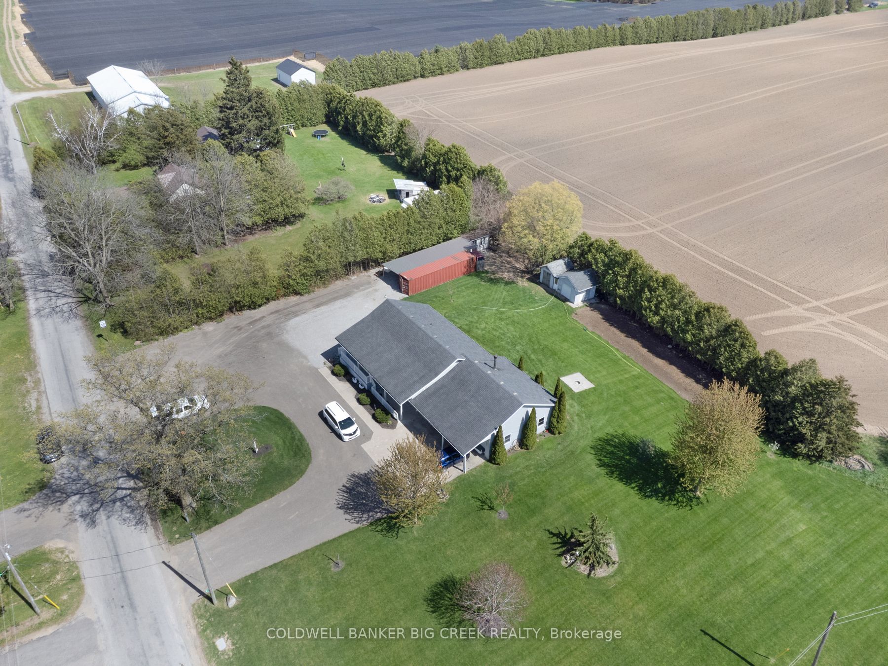 6 Scott Street, Norfolk, ON N4B 1A2 photo 2
