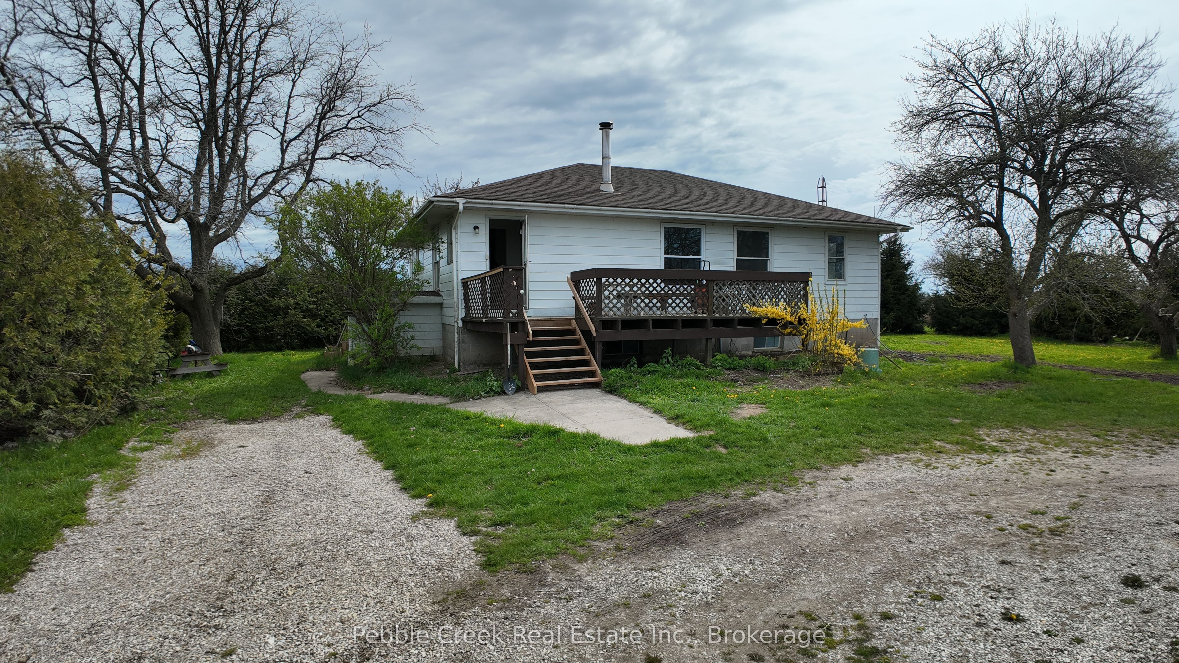 84675 Bluewater Highway, Ashfield-Colborne-Wawanosh, ON N7A 3X9 photo 2