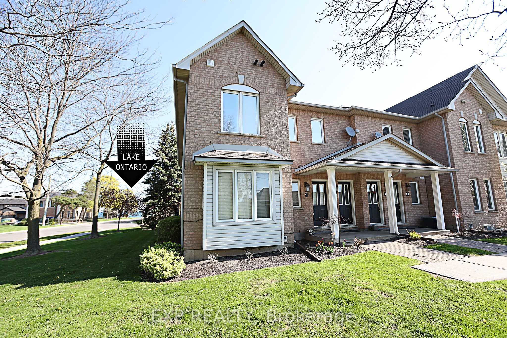 2 Harbour Drive 9, Hamilton, ON L8E 6B1 photo 3