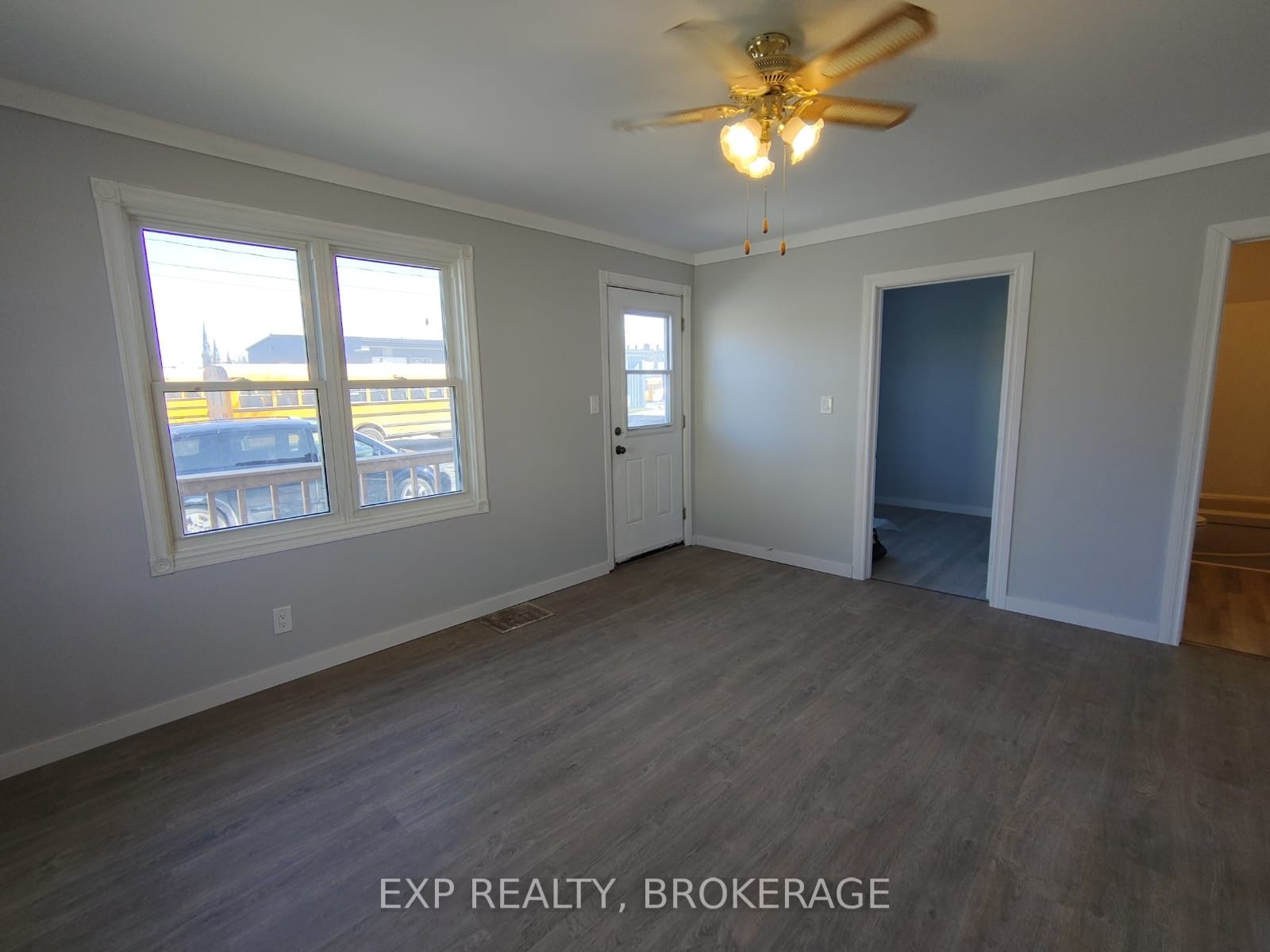 14 LOUIS Street, Brockville, ON K6V 4H5 photo 3