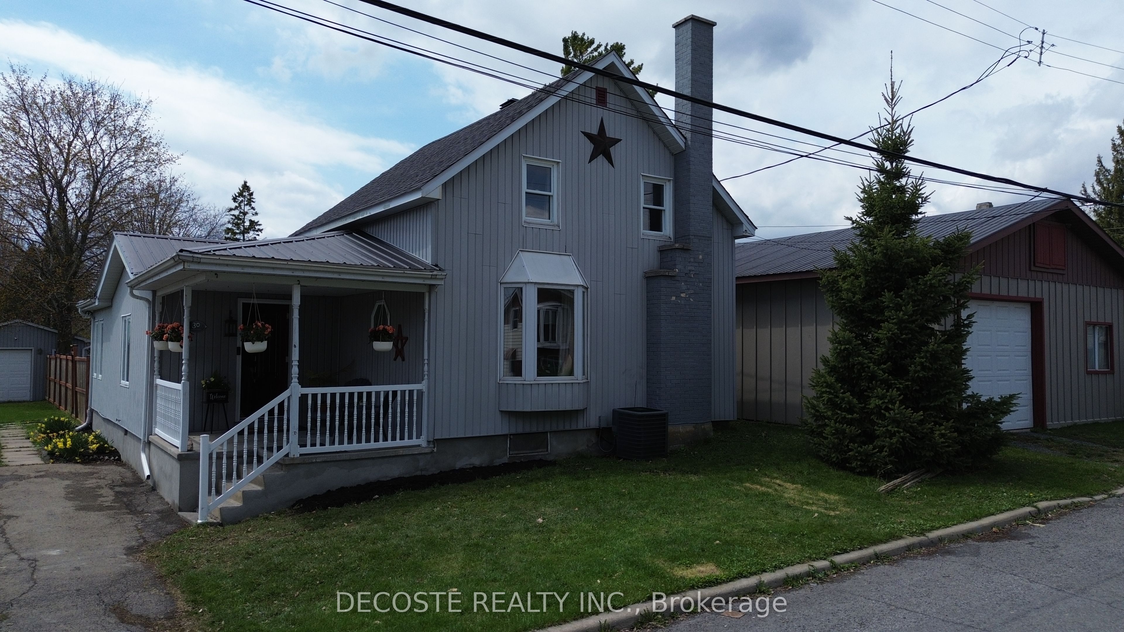 30 Harrison Street, North Glengarry, ON K0C 1A0 photo 5