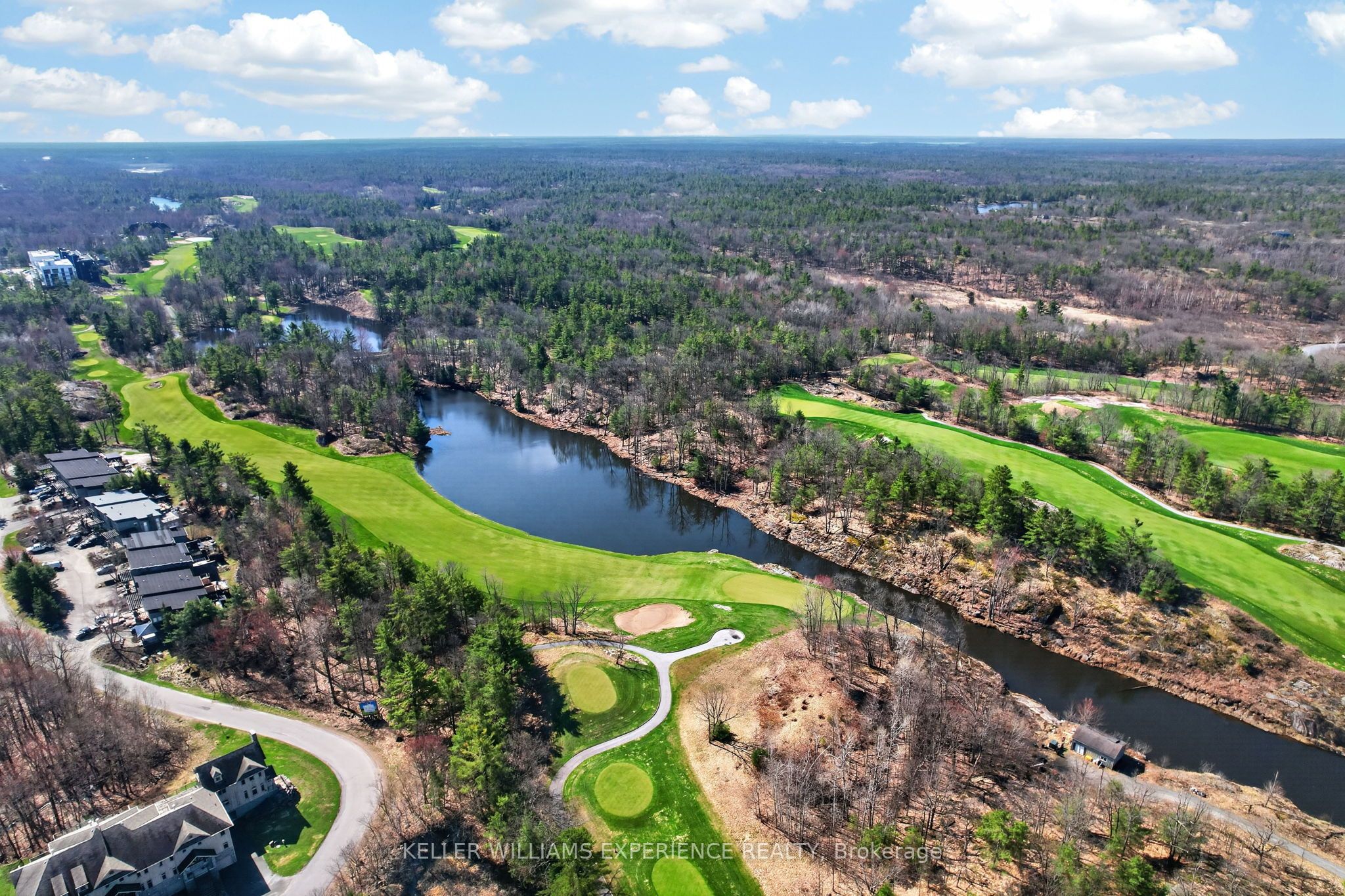 31 Rockmount Crescent, Gravenhurst, ON P1P 0A6 photo 2
