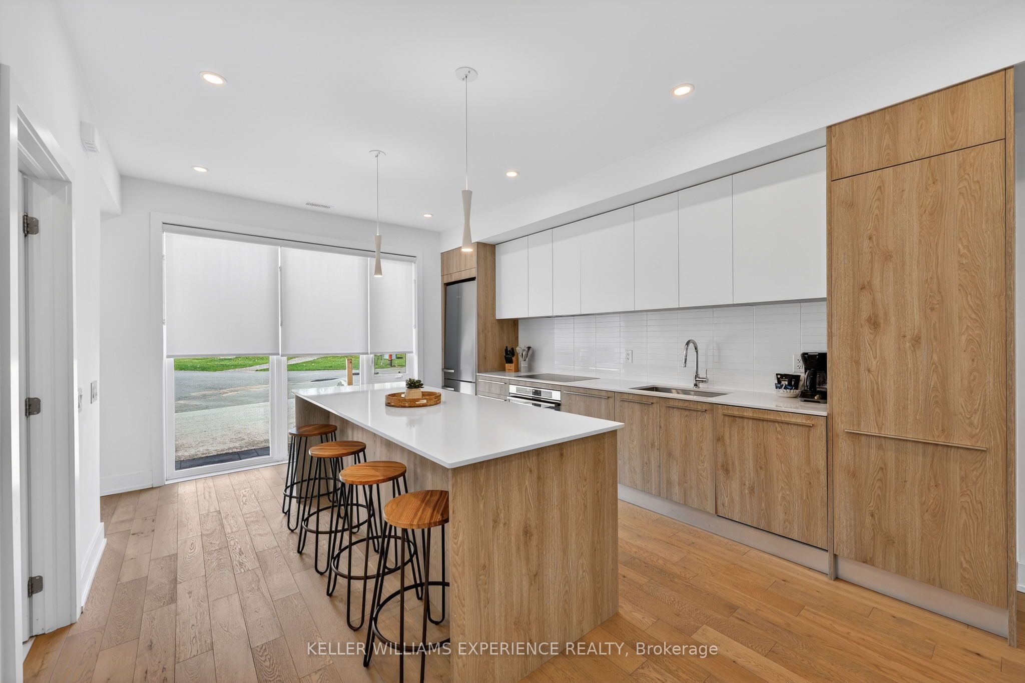 31 Rockmount Crescent, Gravenhurst, ON P1P 0A6 photo 4