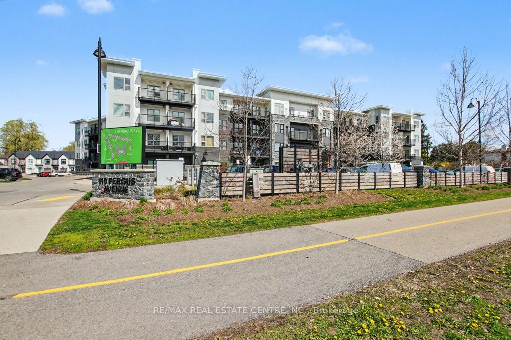 110 Fergus Avenue 231, Kitchener, ON N2A 2H2 photo 2