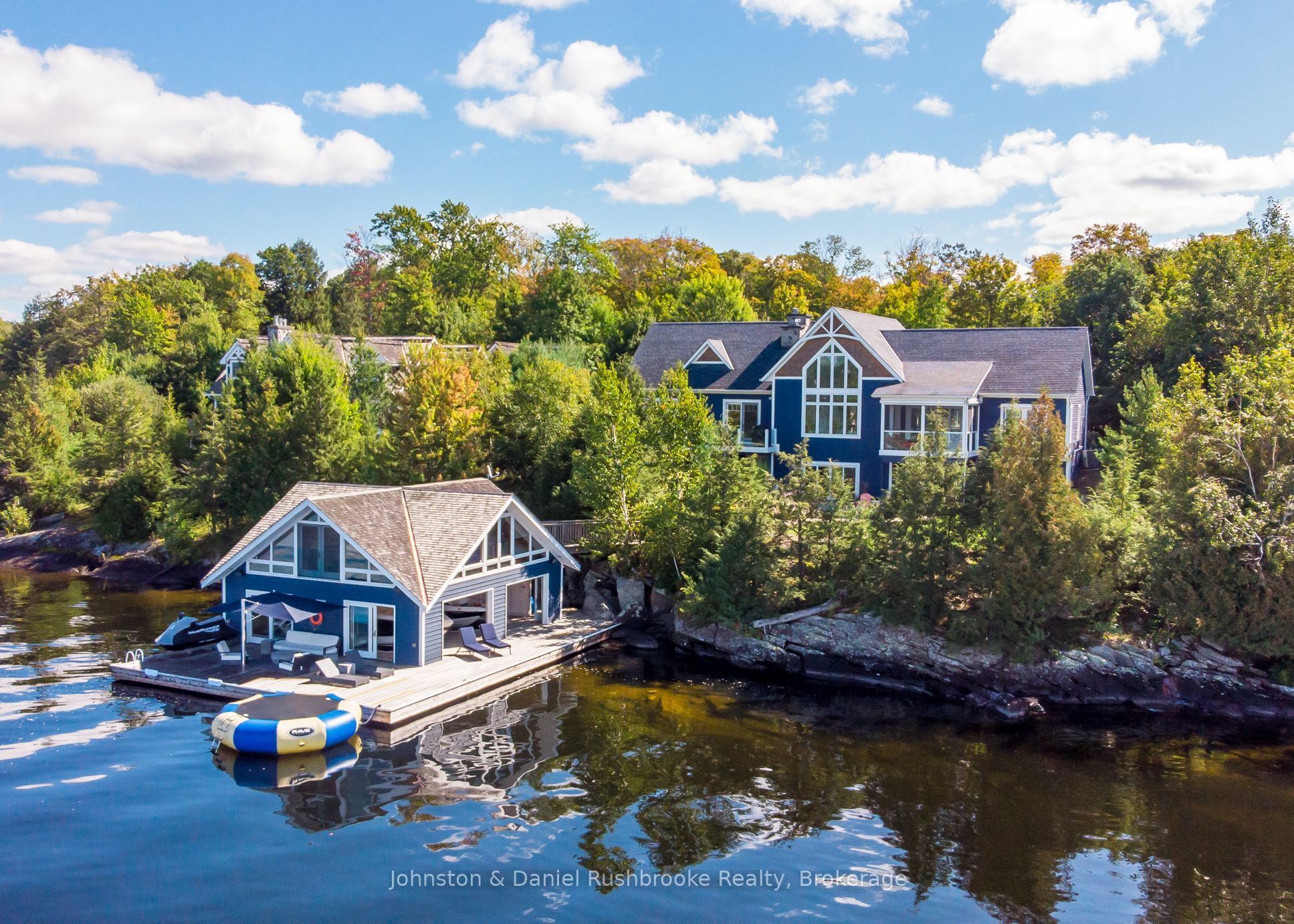 2-1350 Stephens Bay Road, Bracebridge, ON P1L 1X2