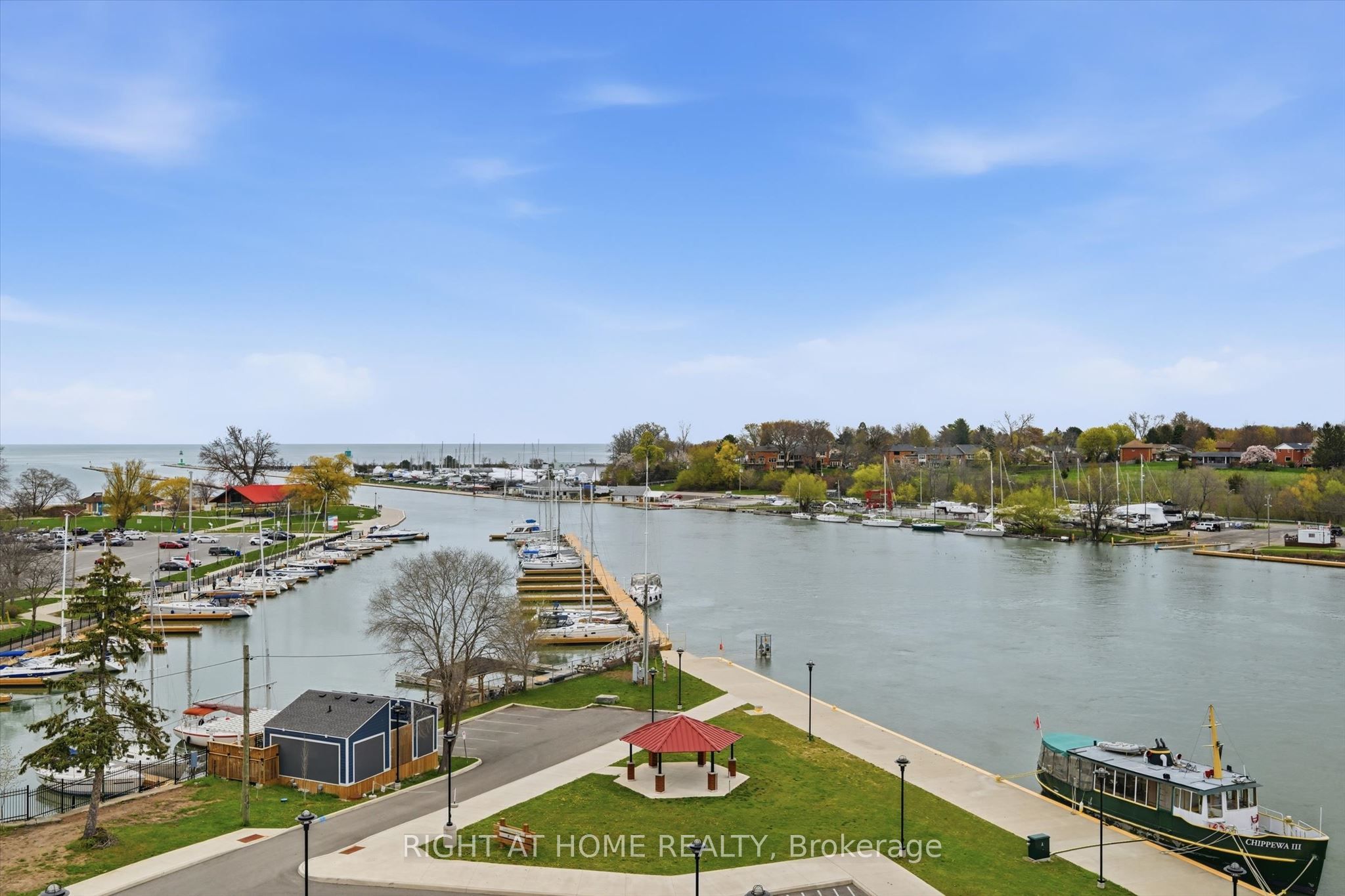 57 Lakeport Road 502, St. Catharines, ON L2N 4P6 photo 4