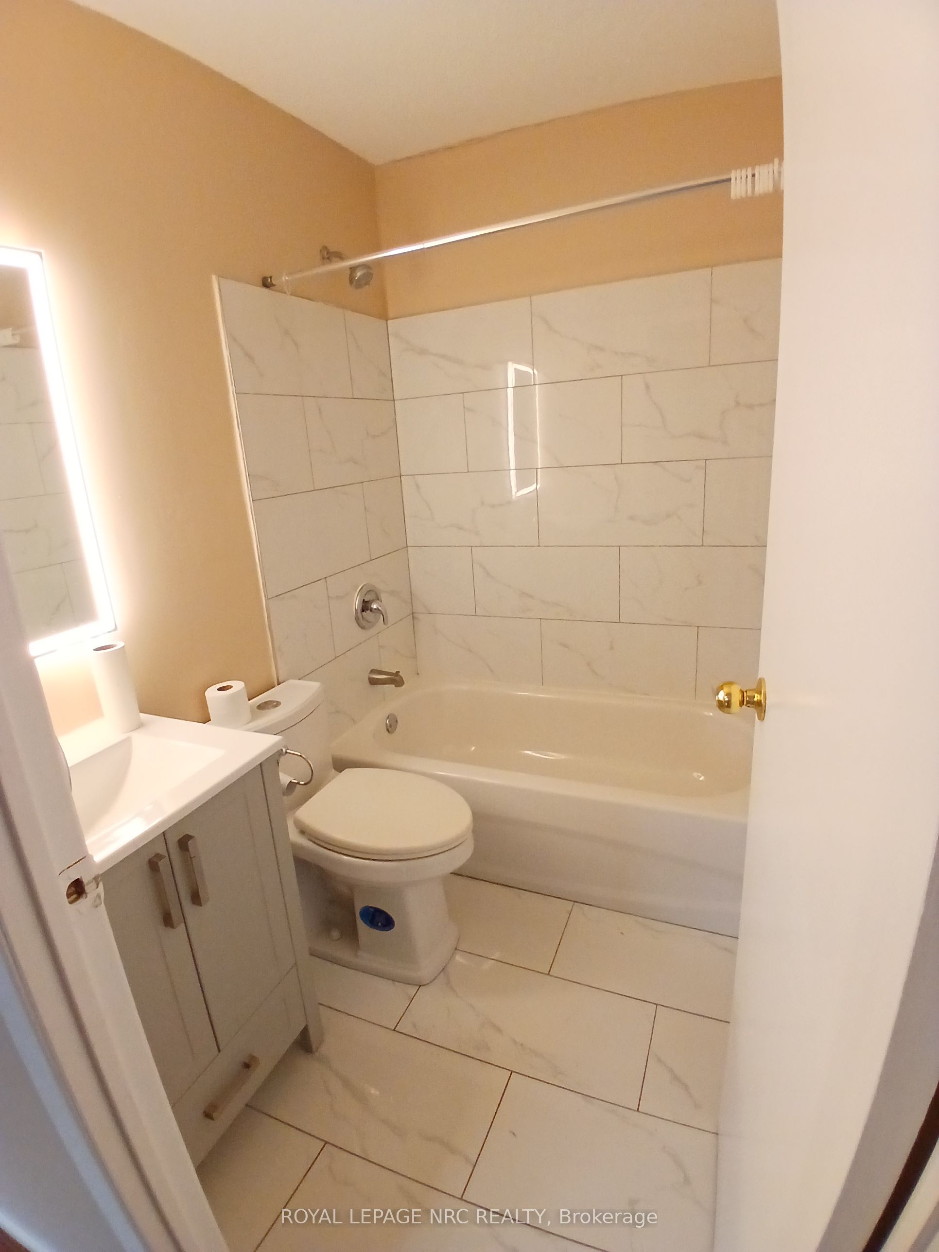5583 Ontario Avenue B, Niagara Falls, ON L2E 3S4 photo 4